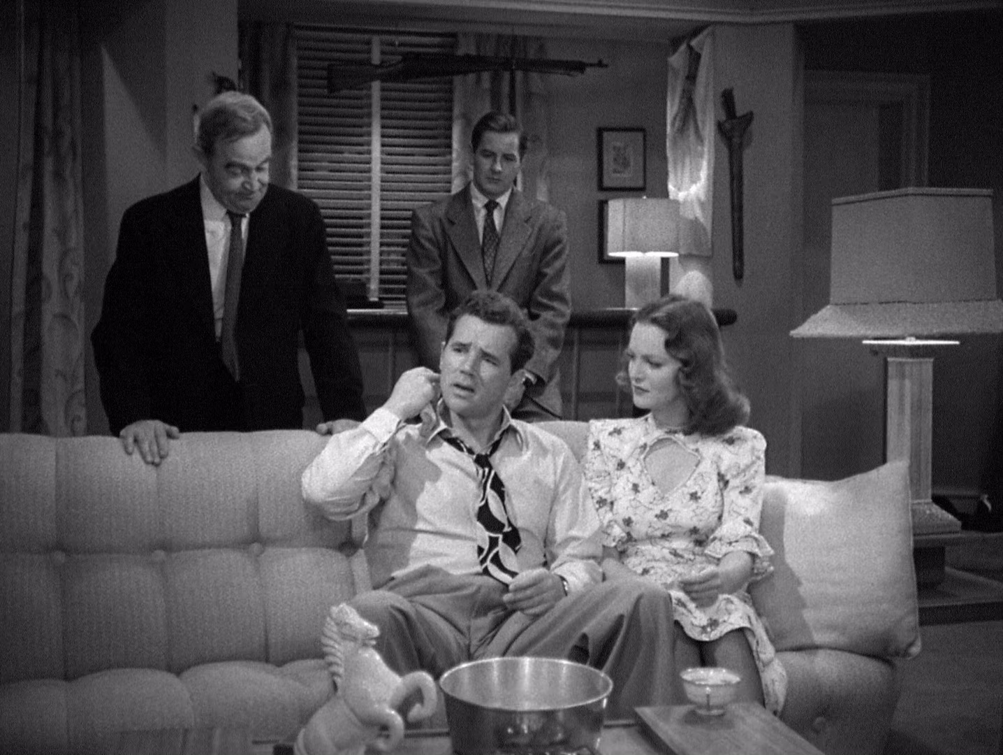 不夜城 [中英字幕].The.Naked.City.1948.BluRay.1080p.x265.10bit-SSDSSE 5.87GB-5.png