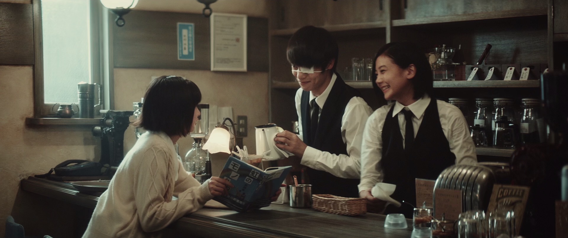 东京食尸鬼.真人版 [简繁英字幕].Tokyo.Ghoul.2017.BluRay.1080p.x265.10bit-SSDSSE 5.61GB-5.png