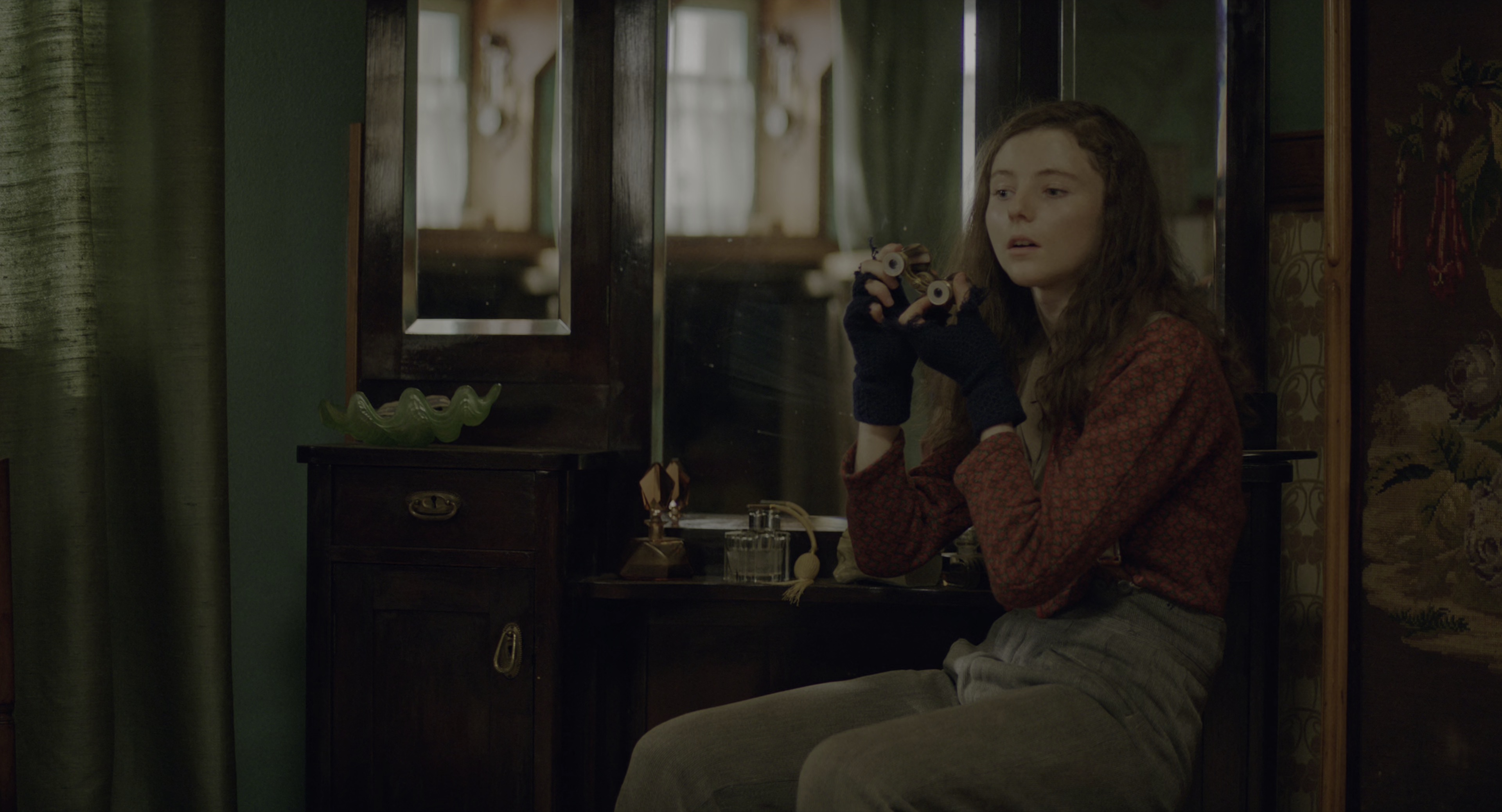 乔乔的异想世界 [简繁英双语字幕].Jojo.Rabbit.2019.BluRay.2160p.x265.HDR-SSDSSE 19.23GB-5.png