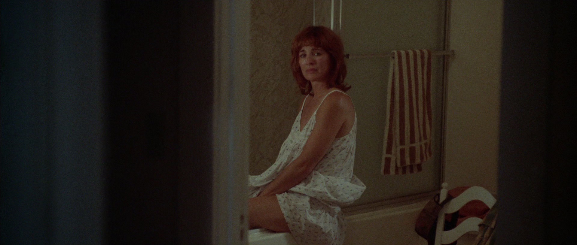 银色·性·男女 [简繁英字幕].Short.Cuts.1993.BluRay.1080p.x265.10bit-SSDSSE 11.54GB-5.png