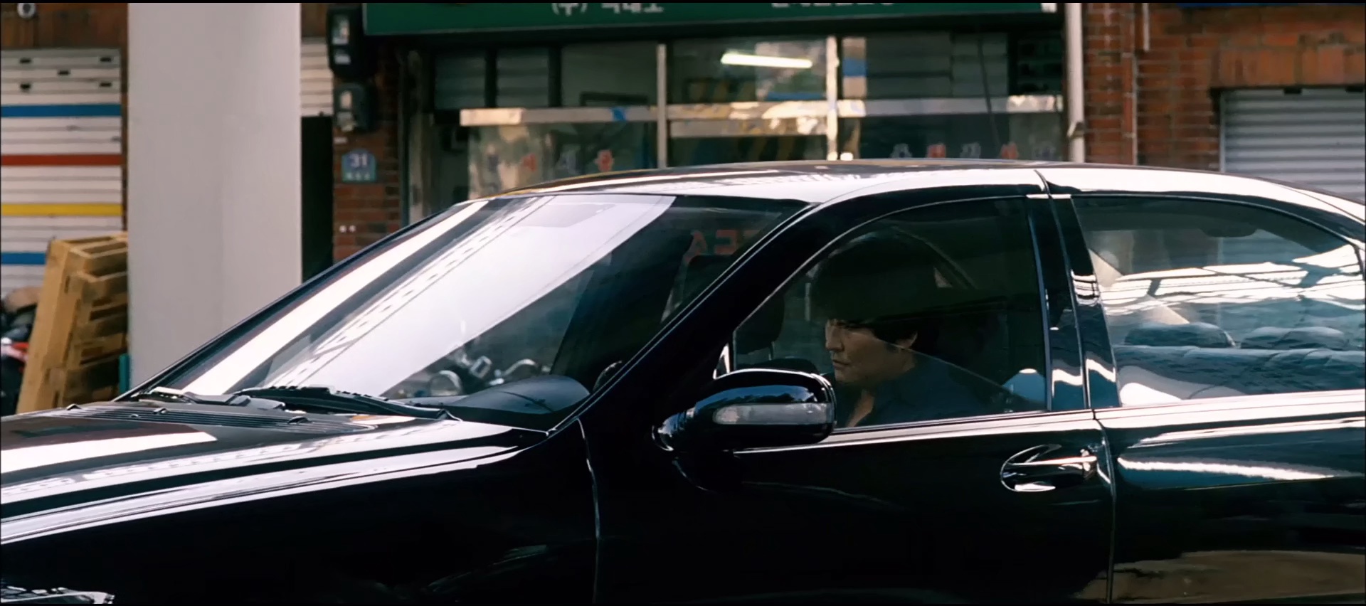 优雅的世界 [简英字幕].The.Show.Must.Go.On.2007.1080p.NF.WEBRip.x265.10bit.AC3￡SSDSSE 5.17GB-2.png