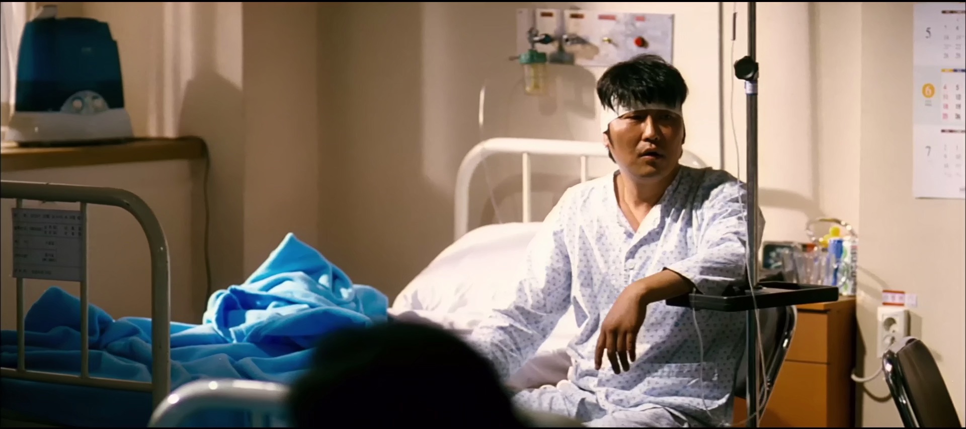 优雅的世界 [简英字幕].The.Show.Must.Go.On.2007.1080p.NF.WEBRip.x265.10bit.AC3￡SSDSSE 5.17GB-3.png