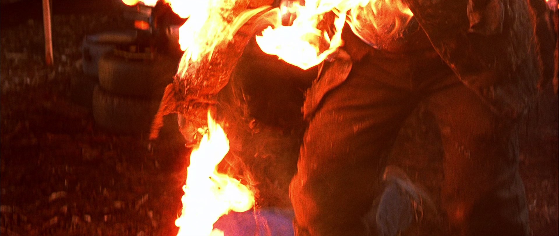 佛莱迪大战杰森 [简繁英特效字幕].Freddy.vs.Jason.2003.Bluray.1080p.x265.DDP5.1-SSDSSE 4.66GB-4.png