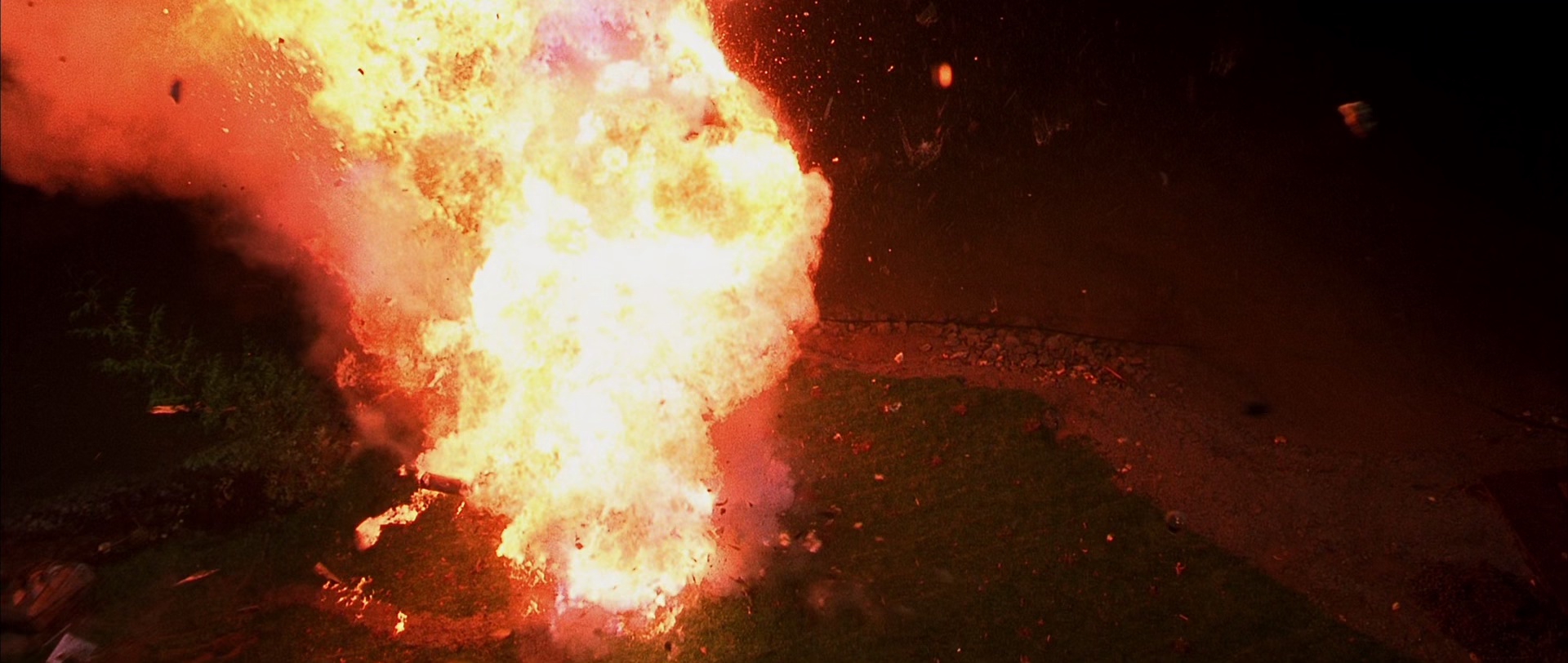 佛莱迪大战杰森 [简繁英特效字幕].Freddy.vs.Jason.2003.Bluray.1080p.x265.DDP5.1-SSDSSE 4.66GB-7.png