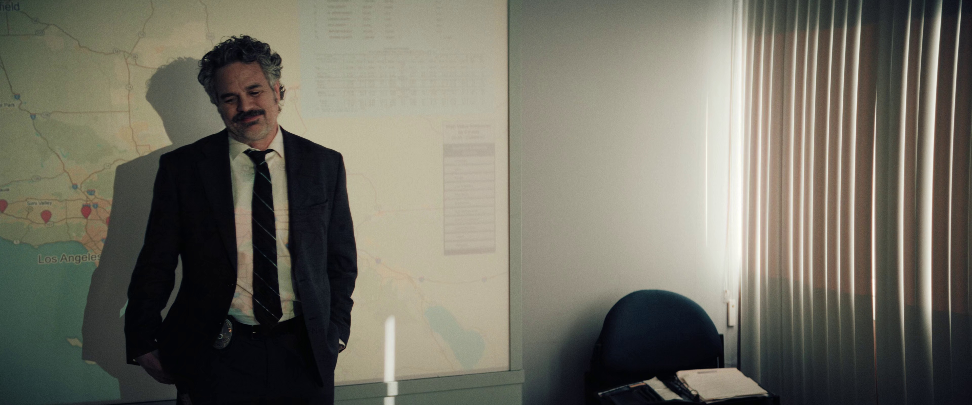 洛杉矶劫案 [简繁英字幕].Crime.101.2026.2160p.AMZN.WEB-DL.DDP.5.1.Atmos.HDR10/.H.265-DreamHD 19.79GB-3.png