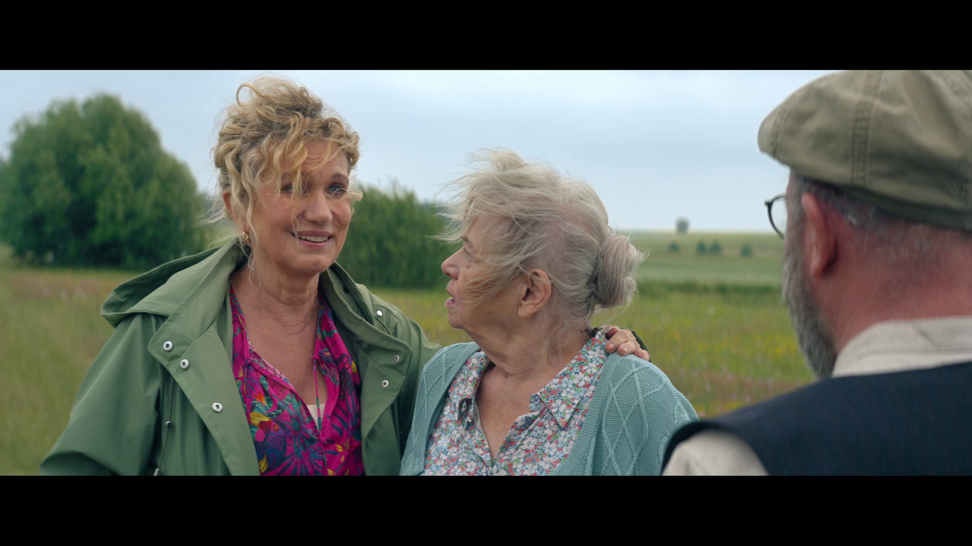 村民总动员 [简繁英字幕].It.Takes.a.Village.2026.1080p.NF.WEB-DL.DDP5.1.Atmos.H264-PandaQT 4.25GB-7.png