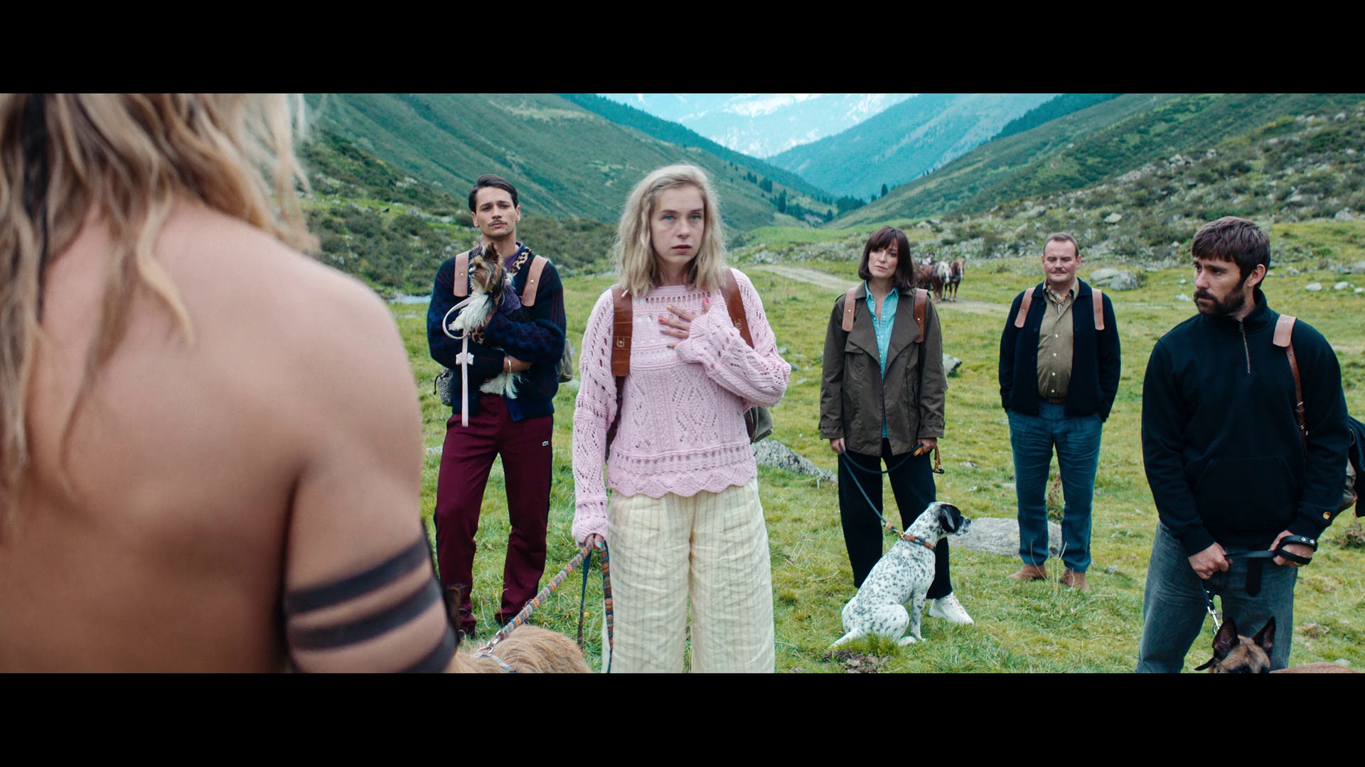 汪星人训练营 [国语配音/中文字幕].Eat.Pray.Bark.2026.1080p.NF.WEB-DL.DDP5.1.Atmos.H264-PandaQT 3.97GB-5.png