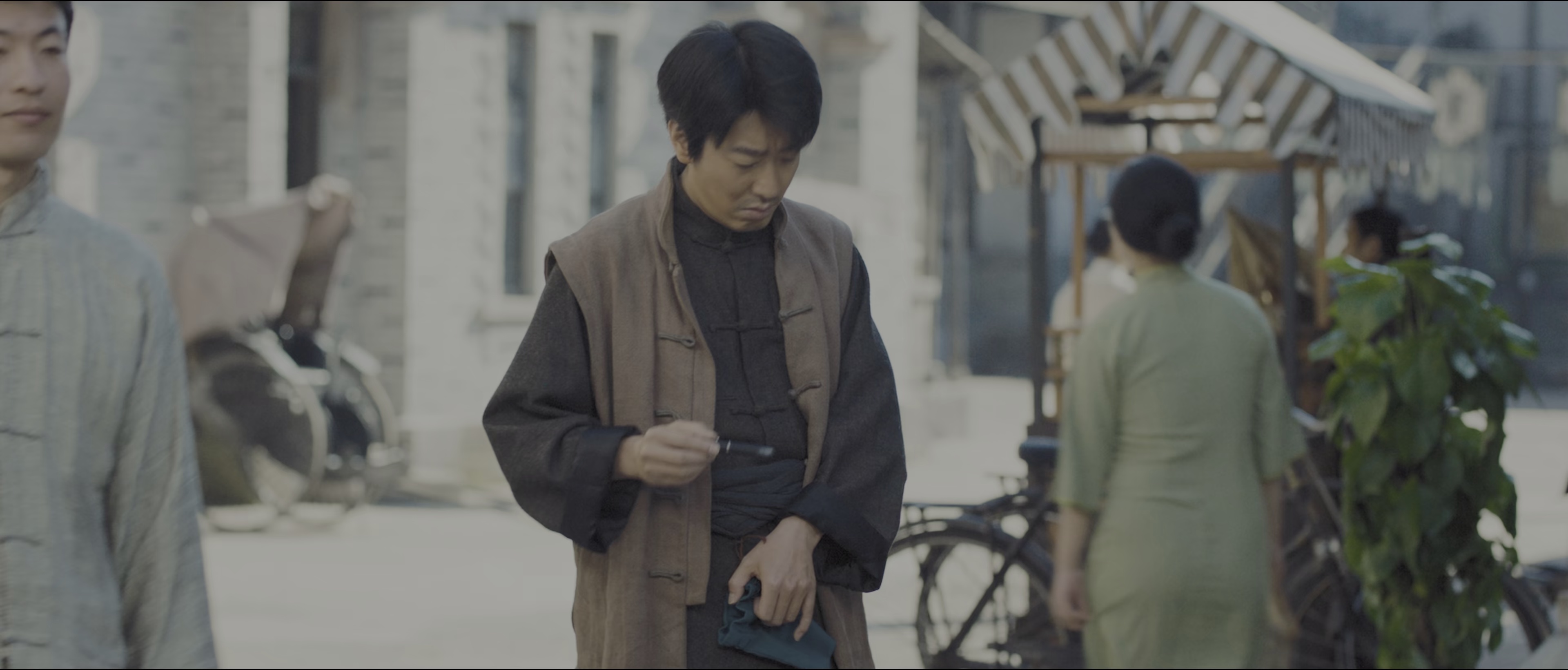 隐市英雄 [国语配音/中文字幕].Yin.Shi.Ying.Xiong.2026.2160p.WEB-DL.H265.HDR.DDP5.1-QuickIO 7.73GB-2.png