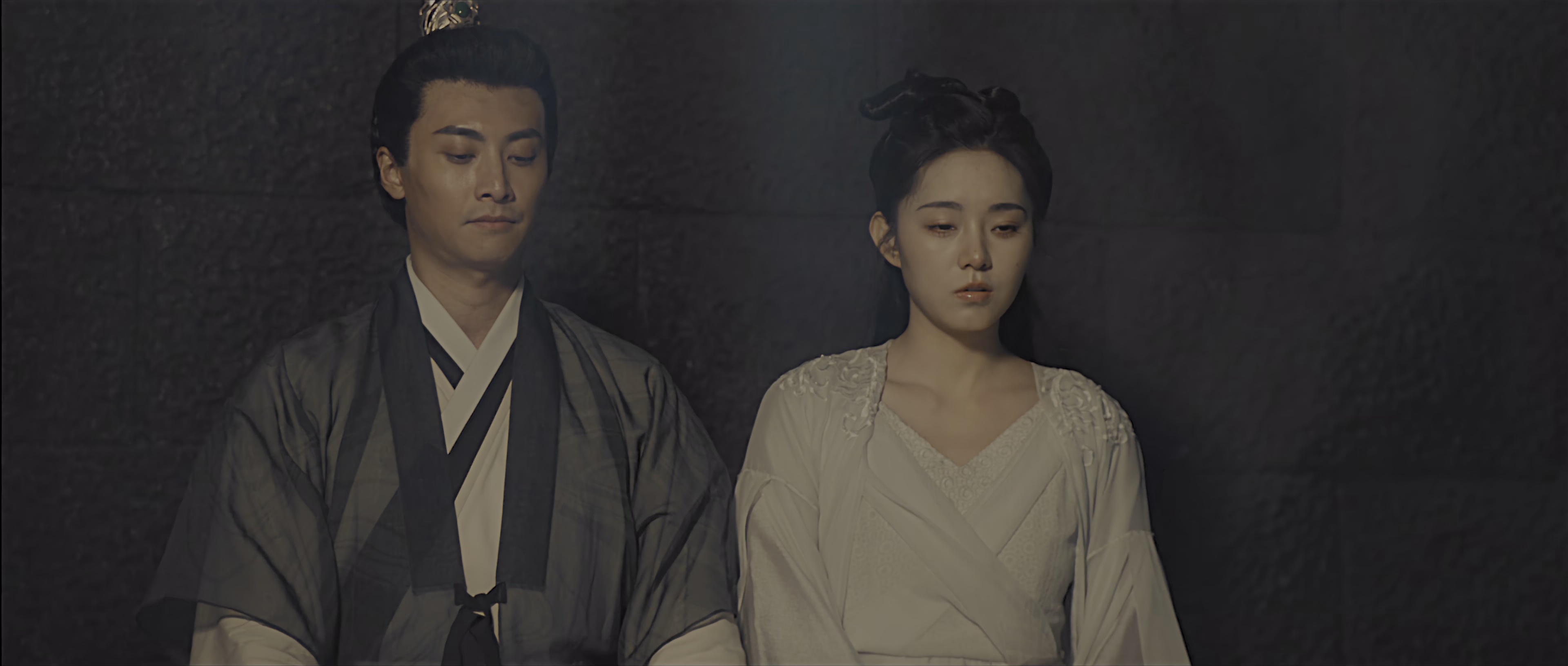 阴阳镜 [国语配音/中文字幕].Yin.Yang.Jing.2026.2160p.WEB-DL.H265.HDR.DDP2.0-QuickIO 5.67GB-2.png