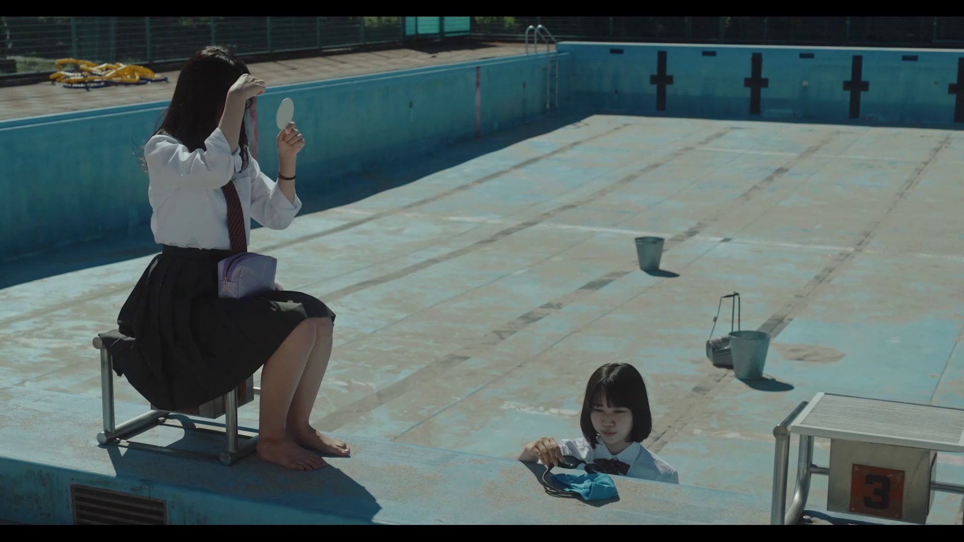 从水深0米开始 [中文字幕].Swimming.in.the.Sand.Pool.2024.1080p.CATCHPLAY.WEB-DL.H264.AAC-QuickIO 2.51GB-2.png
