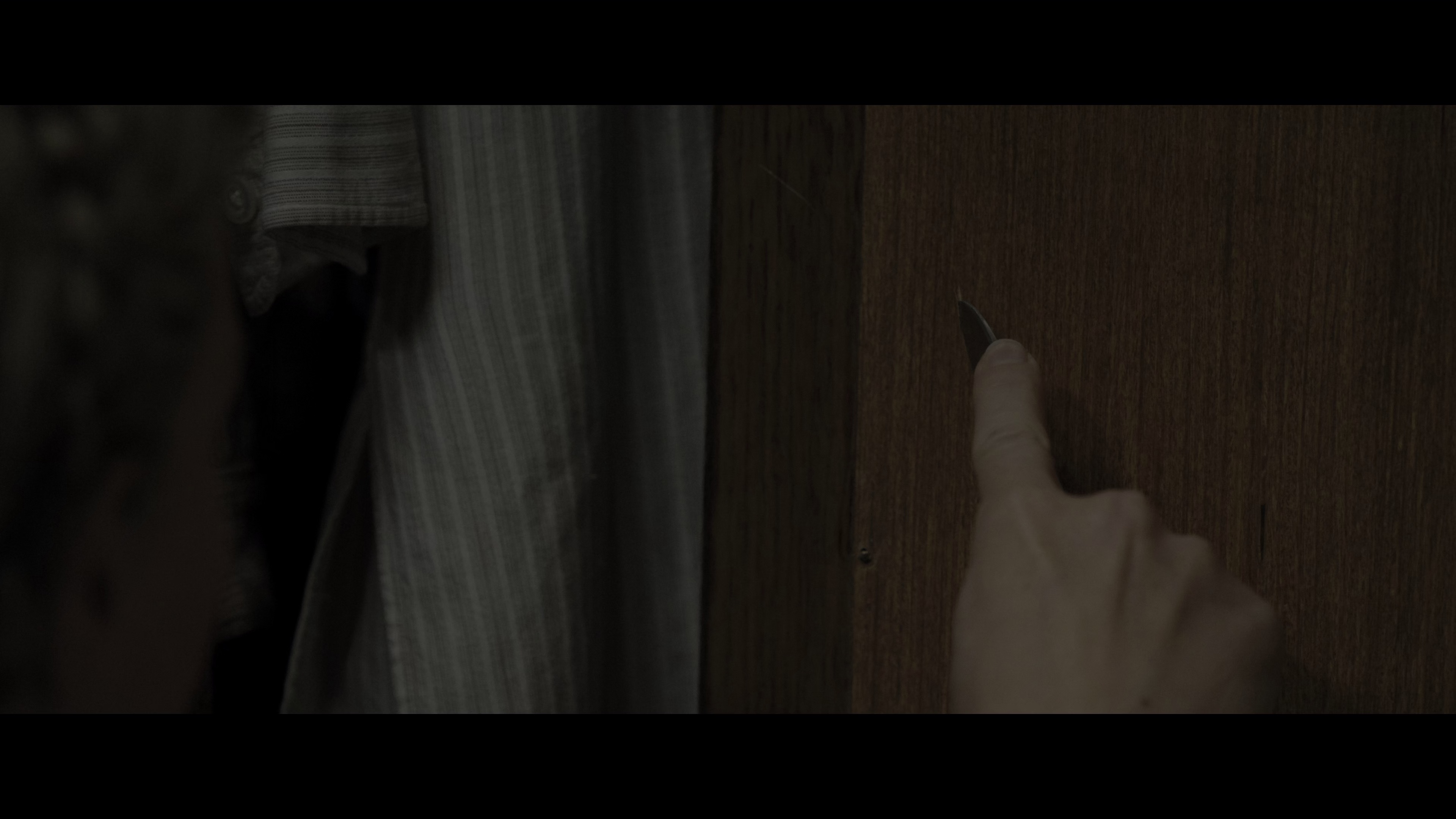 別呼吸 [简繁英字幕].Hold.Your.Breath.2024.2160p.DSNP.WEB-DL.H265.HDR.DDP5.1-QuickIO 8.43GB-1.png