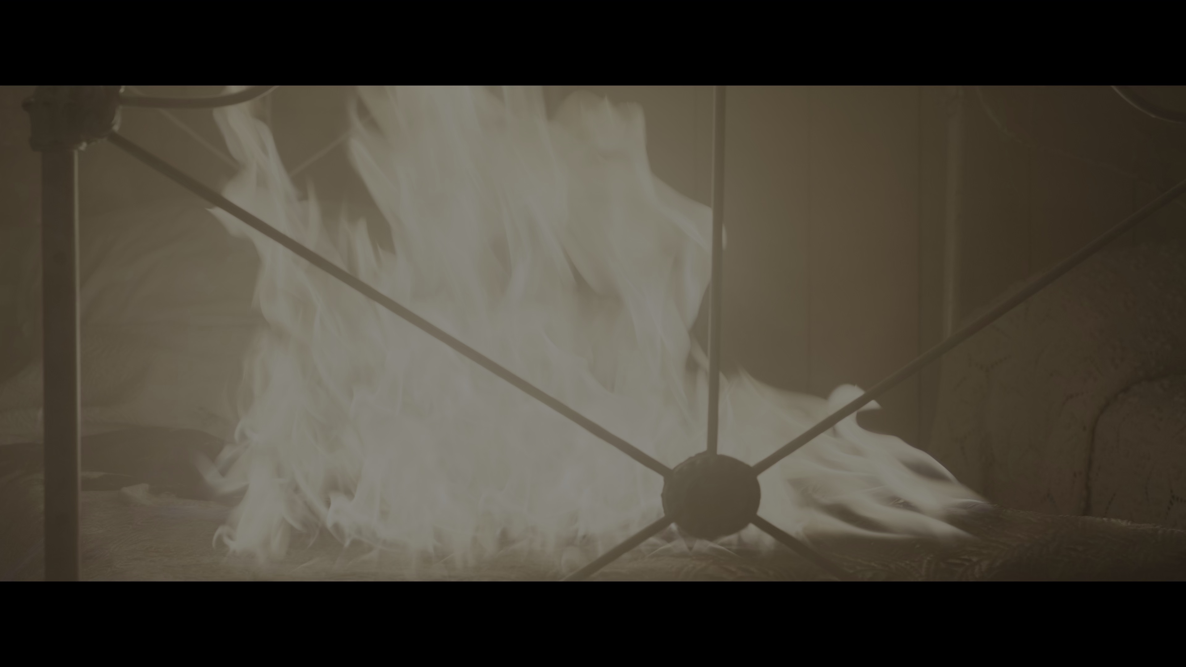 別呼吸 [简繁英字幕].Hold.Your.Breath.2024.2160p.DSNP.WEB-DL.H265.HDR.DDP5.1-QuickIO 8.43GB-4.png