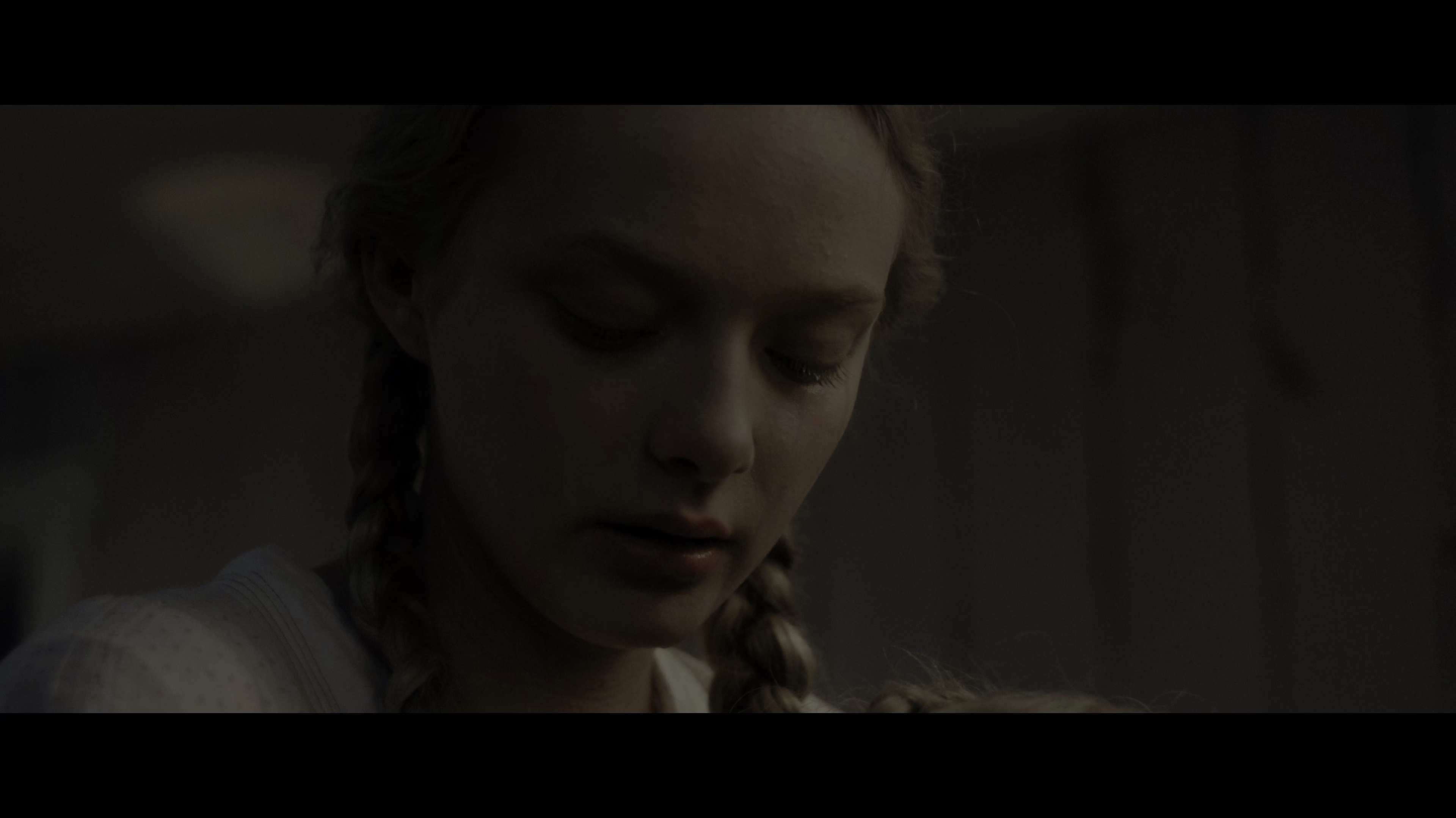 別呼吸 [简繁英字幕].Hold.Your.Breath.2024.2160p.DSNP.WEB-DL.H265.HDR.DDP5.1-QuickIO 8.43GB-6.png