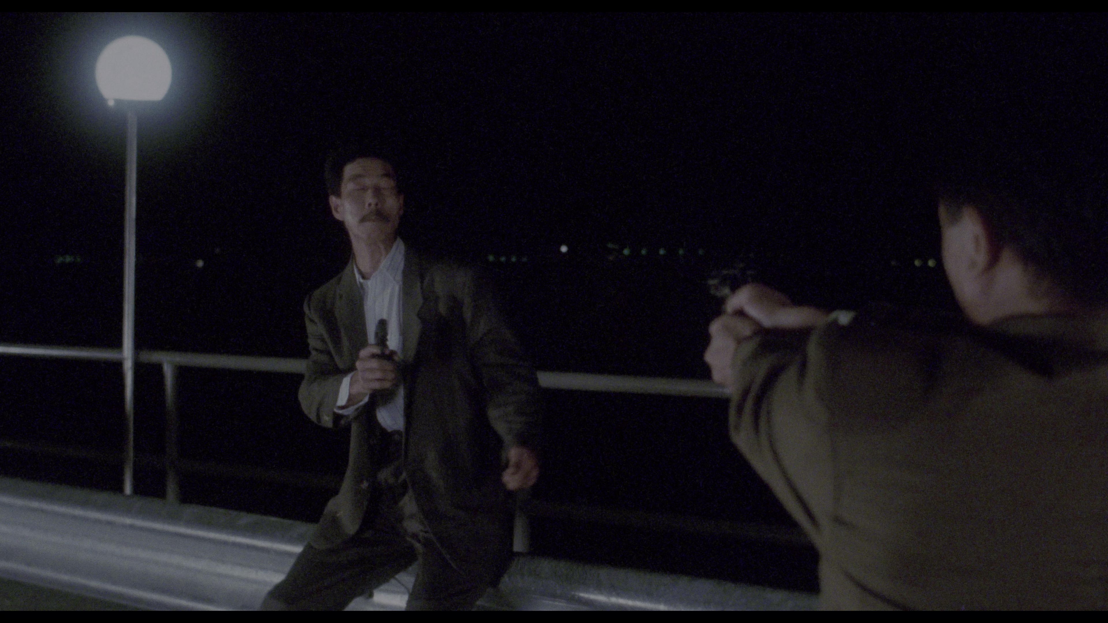 喋血双雄 [HDR/杜比视界双版本][粤语音轨/简繁英字幕].1989.UHD.BluRay.2160p.REMUX.HEVC.DoVi.HDR.TrueHD7.1-DreamHD 71.30GB-2.png