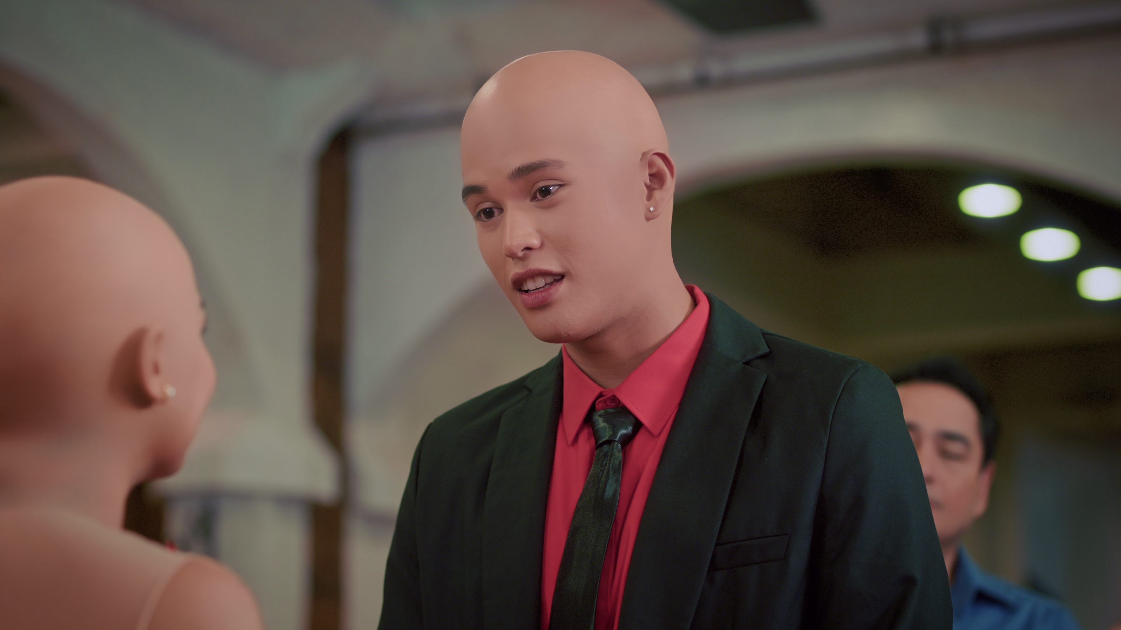 第18朵玫瑰 [简繁英字幕].18th.Rose.2026.2160p.NF.WEB-DL.DDP5.1.H.265-PandaQT 12.00GB-7.png