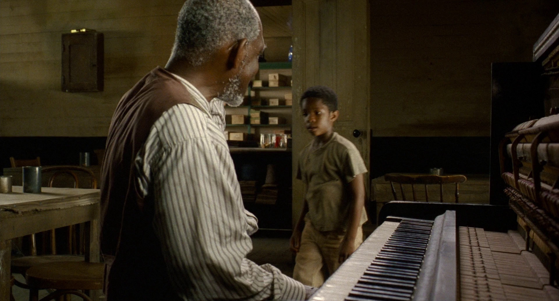 灵魂歌王 [中文字幕/国语配音].Ray.2004.1080p.BluRay.x264.DTS-HD.MA.5.1-ParkHD 16.46GB-2.png