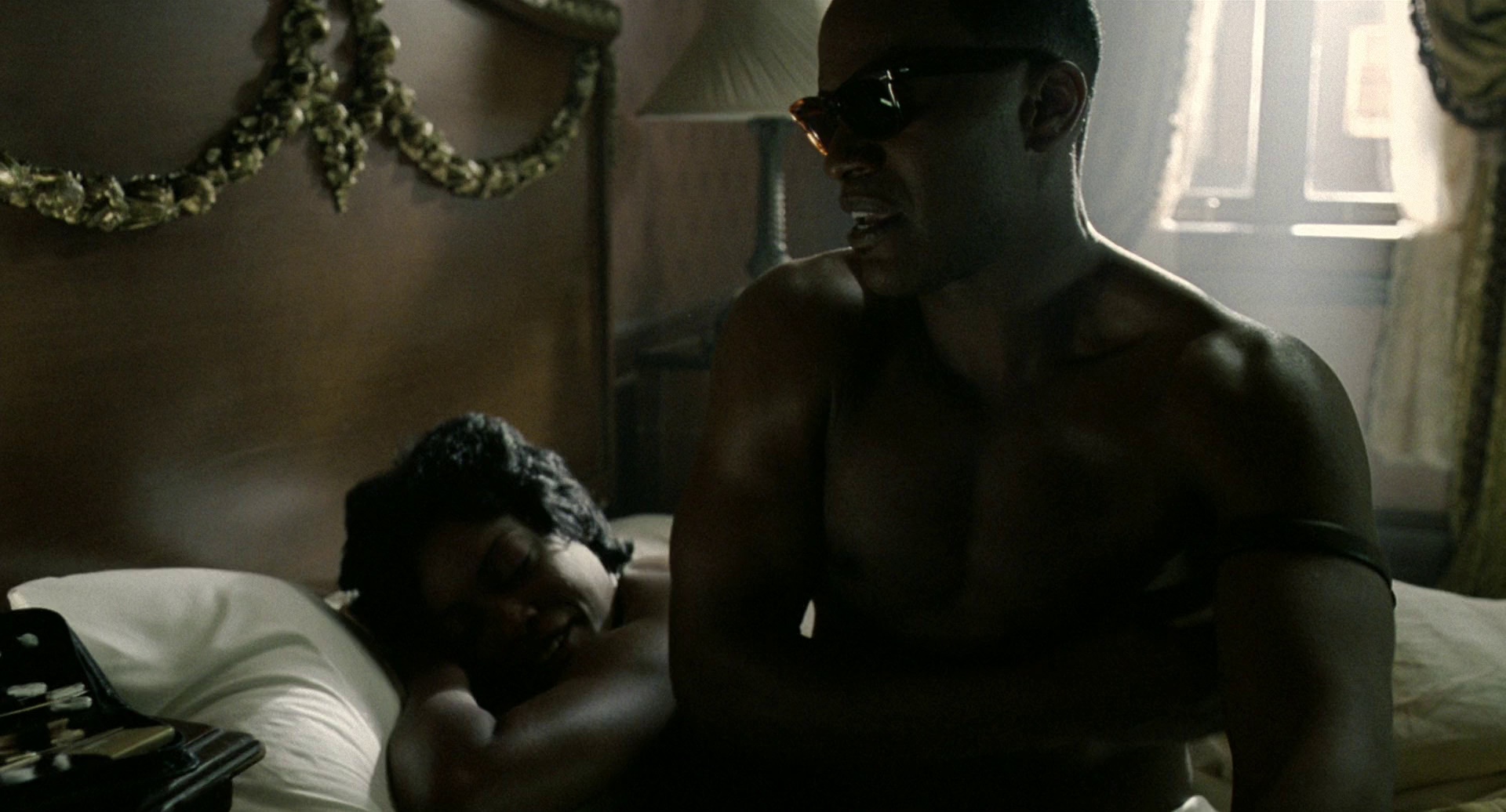 灵魂歌王 [中文字幕/国语配音].Ray.2004.1080p.BluRay.x264.DTS-HD.MA.5.1-ParkHD 16.46GB-4.png