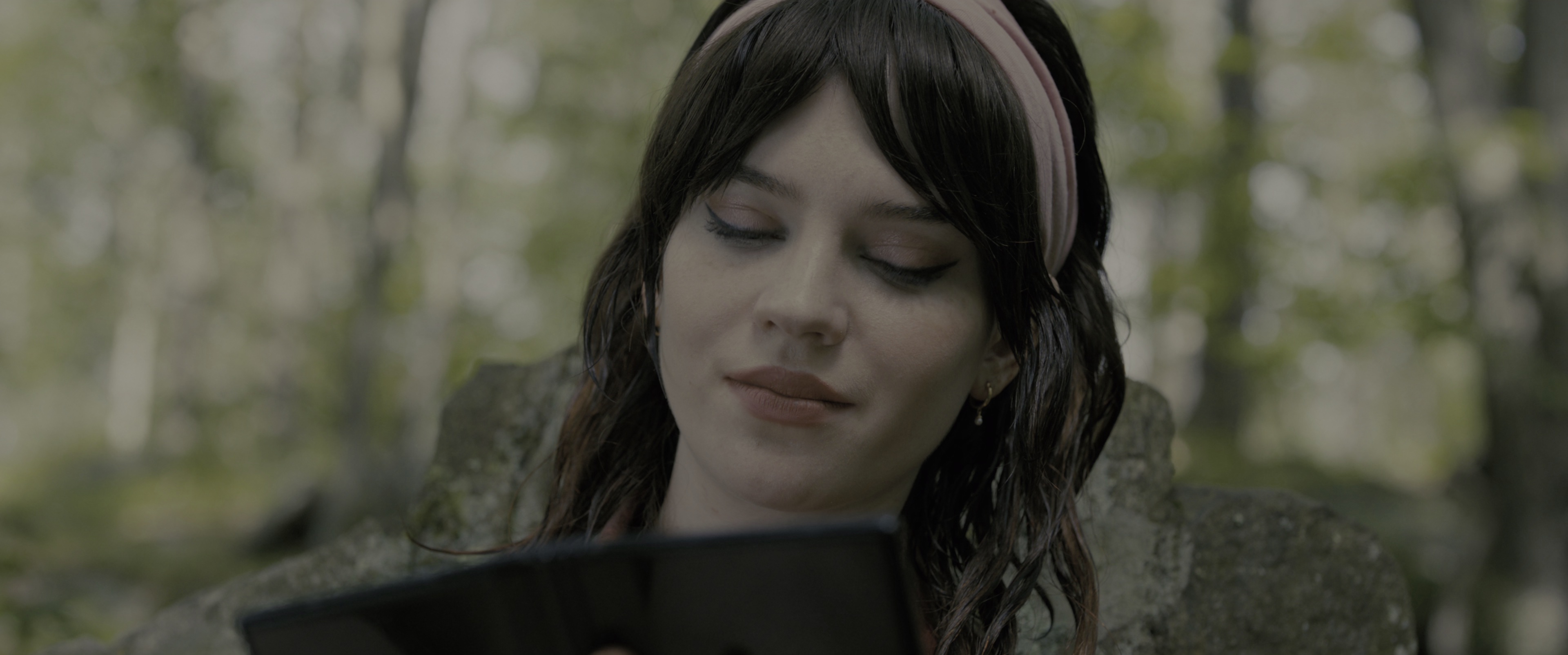 完美伴侣 [简繁英字幕].Companion.2025.V2.BluRay.2160p.TrueHD7.1.HDR.x265.10bit-DreamHD 16.28GB-4.png