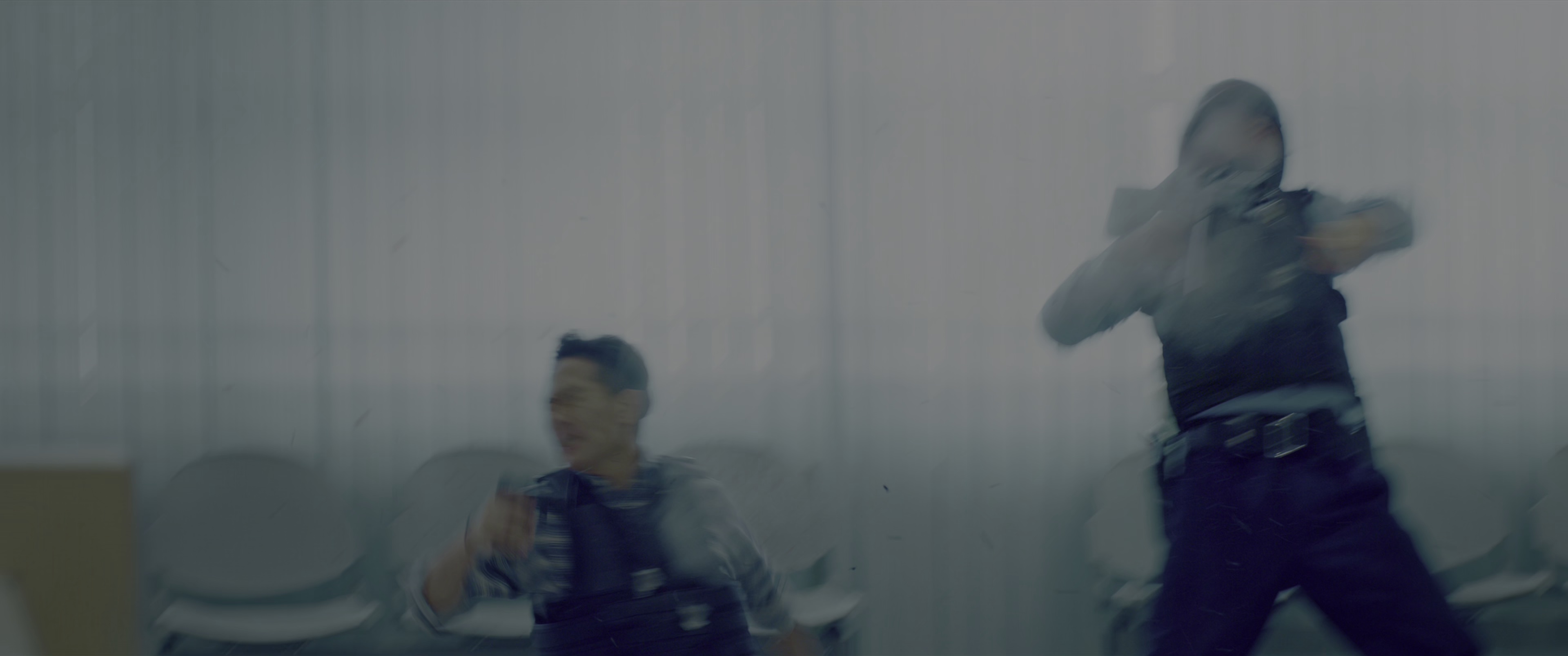 拆弹专家2 [HDR/杜比视界双版本][国粤多音轨/简繁英字幕].2020.2160p.UHD.BluRay.x265.10bit.DV.TrueHD.7.1.Atmos.2Audio-QuickIO 19.96GB-3.png