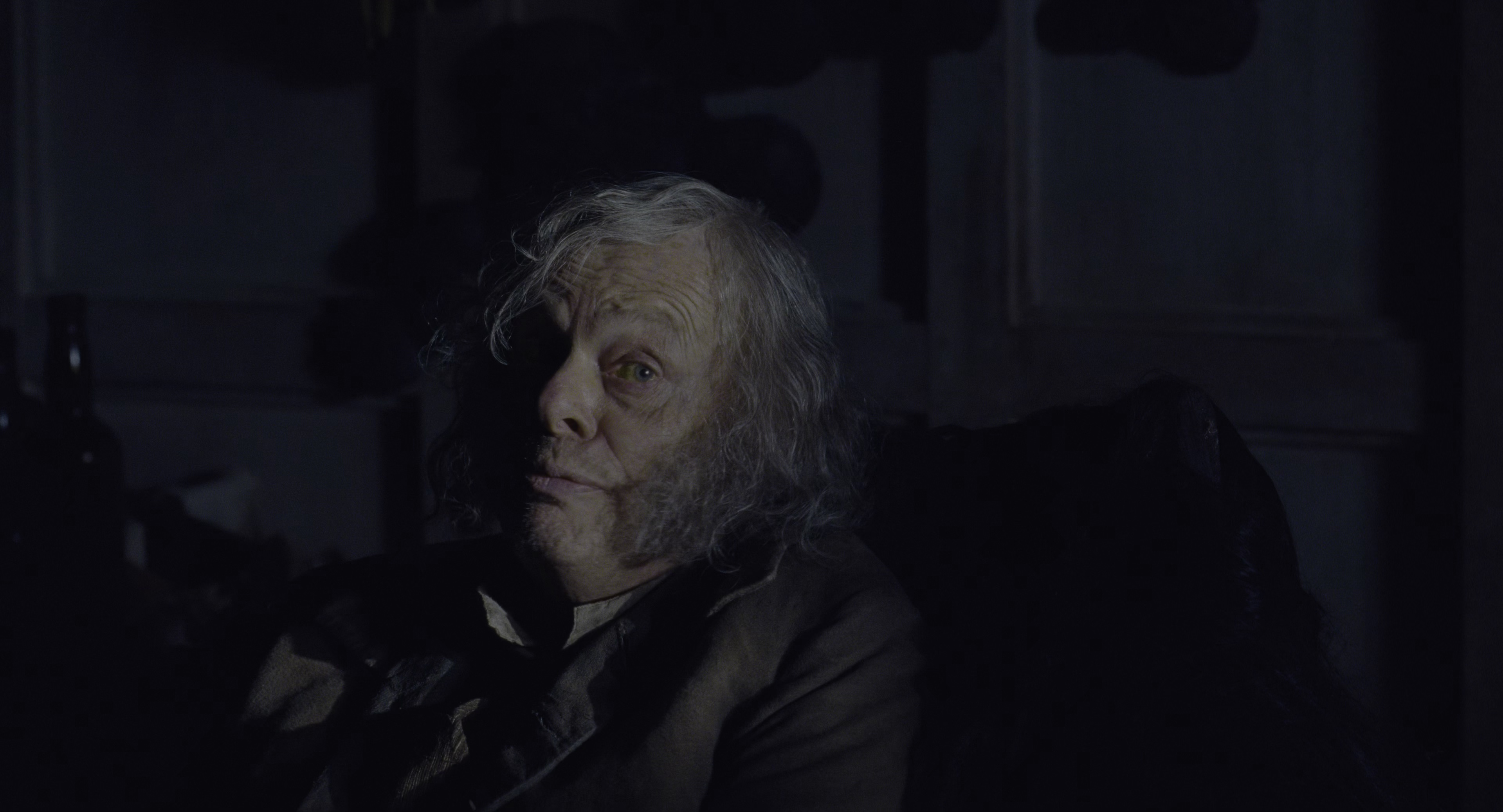 呼啸山庄 [杜比视界版本][共3部合集][简繁英双语特效字幕].2026.2160p.iTunes.WEB-DL.DDP.5.1.Atmos.H.265.SDR&HDR&DV-DreamHD 68.64GB-4.png