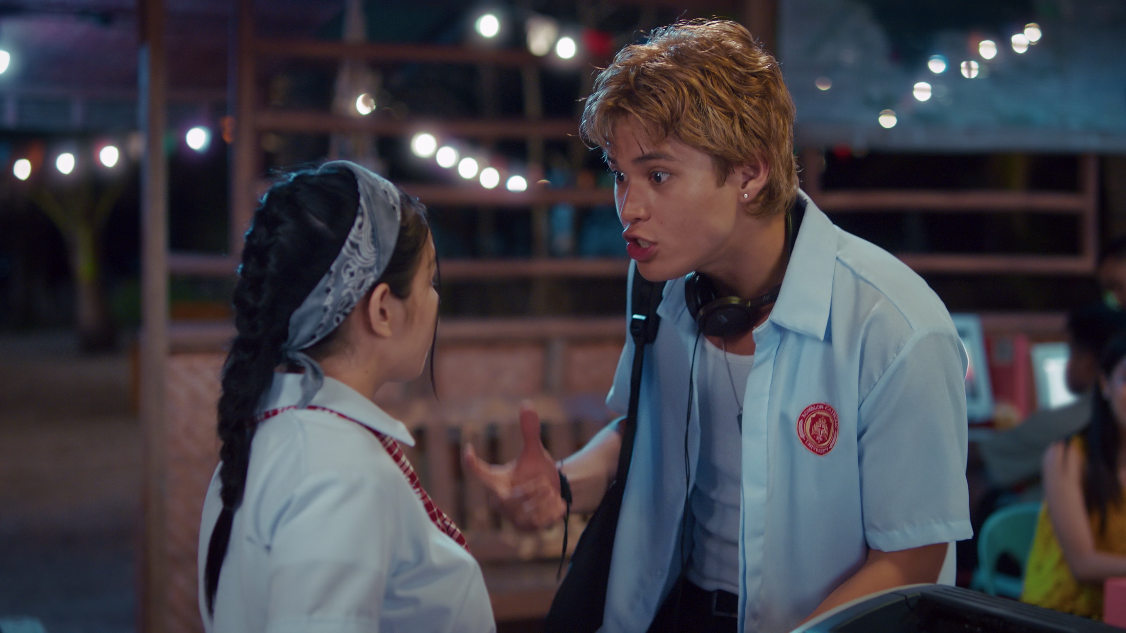 第18朵玫瑰 [简繁英字幕].18th.Rose.2026.2160p.NF.WEB-DL.DDP.5.1.H.265-DreamHD 14.84GB-2.png