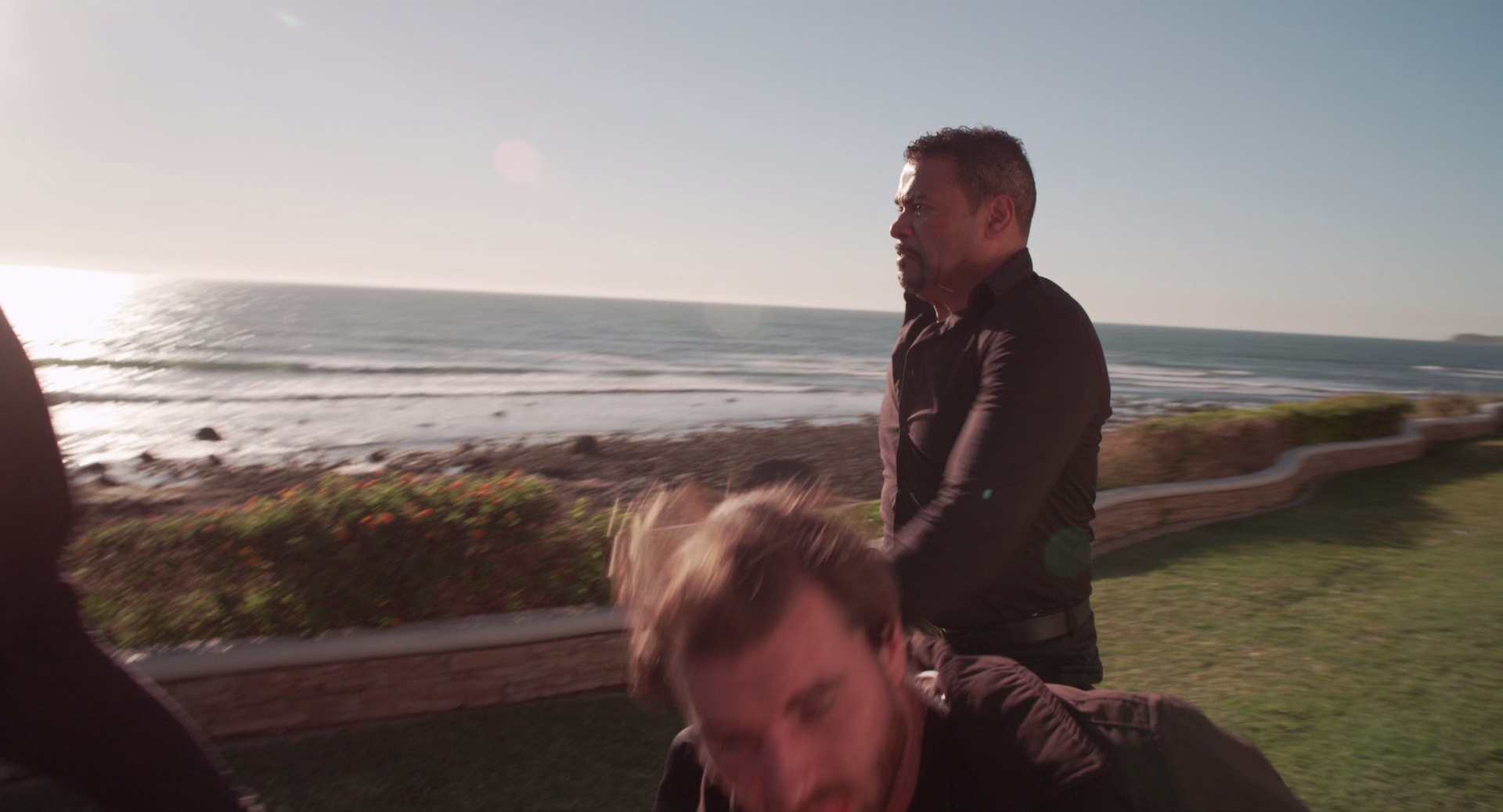 倒数追魂 [中文字幕].Seized.2020.BluRay.1080p.DTS-HD.MA.5.1.x265.10bit-DreamHD 5.47GB-5.png