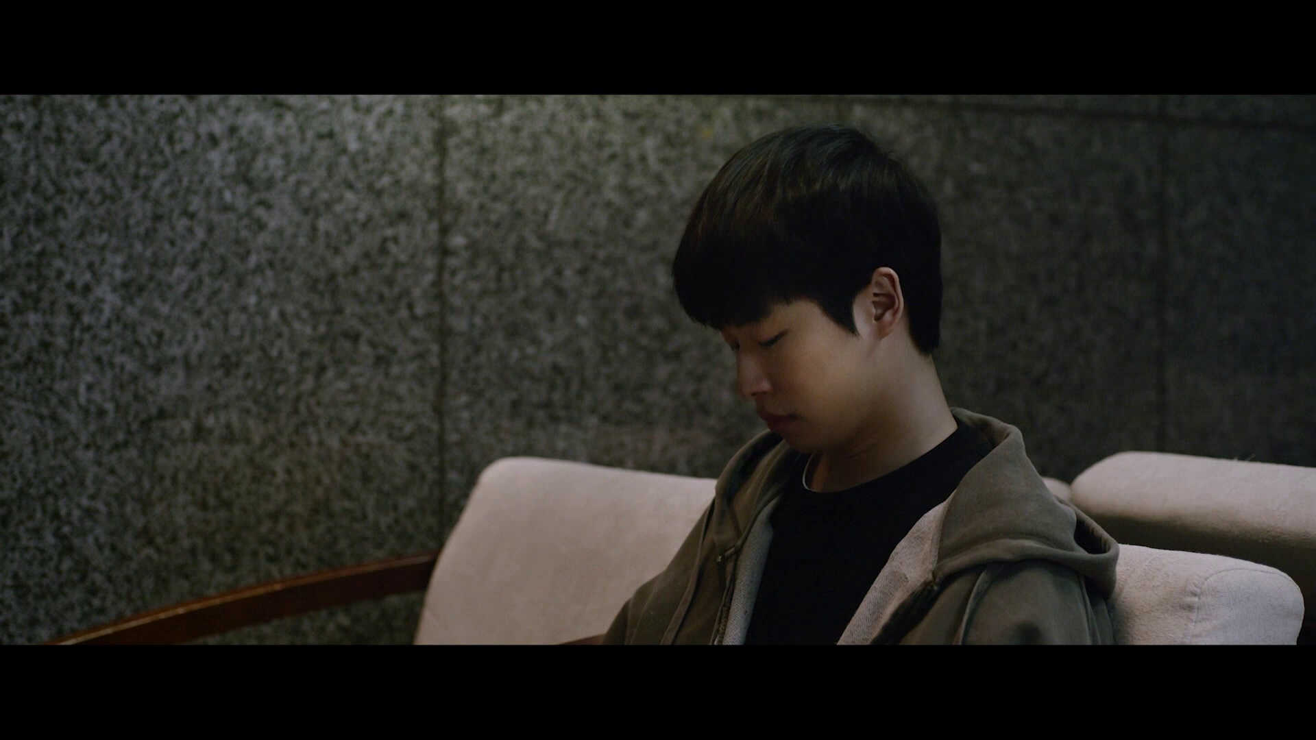 提前的葬礼 [中文字幕].The.Price.of.Goodbye.2025.1080p.WEB-DL.H264.AAC-QuickIO 5.98GB-3.png