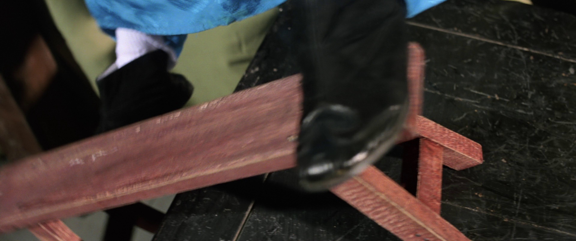 奇门遁甲 [国粤多音轨/简繁英字幕].The.Miracle.Fighters.1982.Bluray.1080p.TrueHD5.1.x264-DreamHD 12.56GB-6.png