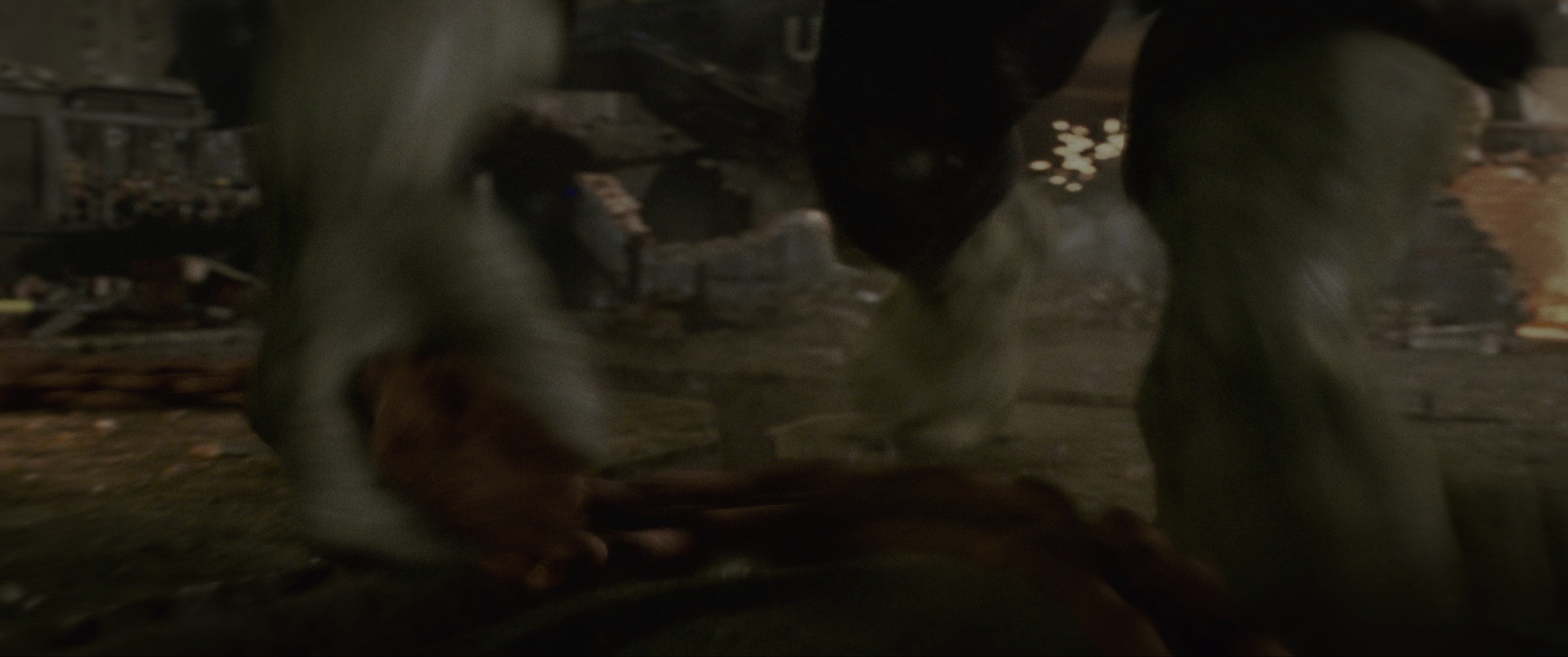 无敌浩克 [国英多音轨/简繁字幕].The.Incredible.Hulk.2008.BluRay.2160p.TrueHD.7.1.HDR.x265.10bit-DreamHD 25.39GB-7.png