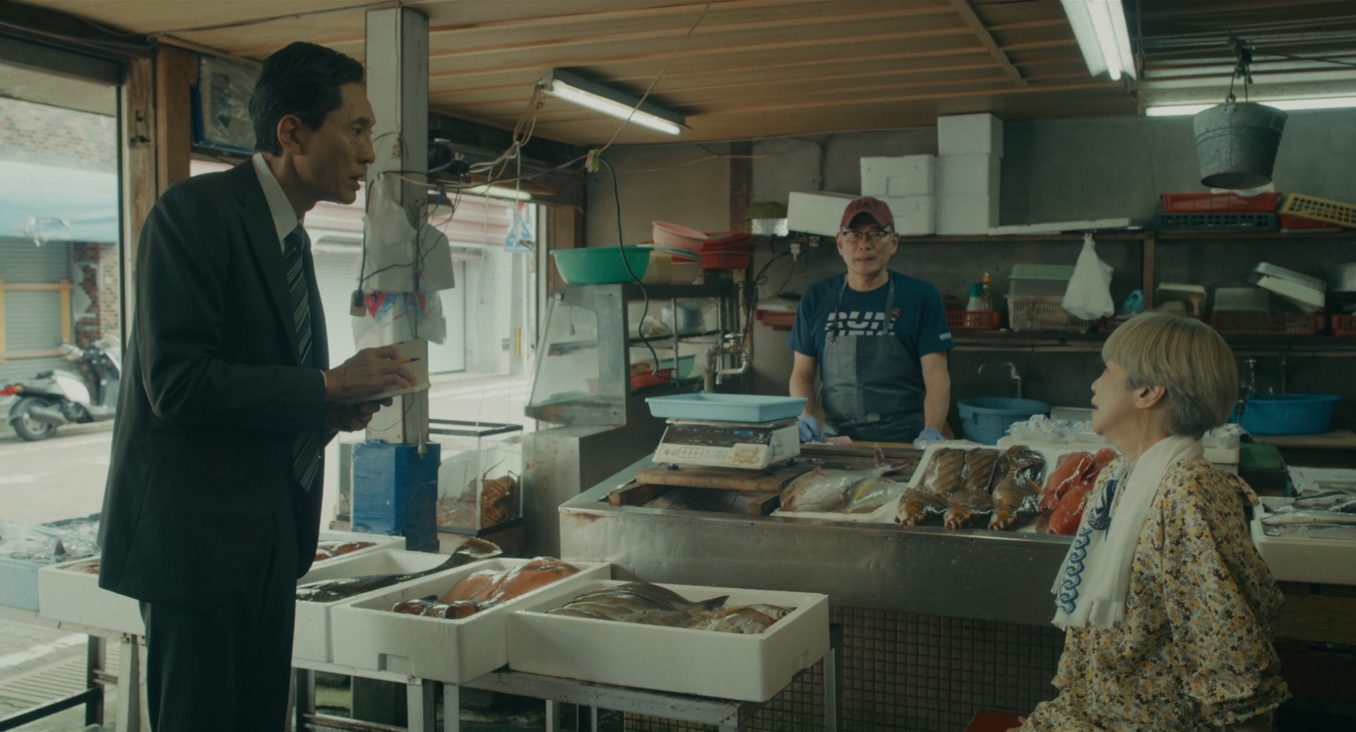 孤独的美食家.剧场版 [简繁字幕].The.Solitary.Gourmet.2024.1080p.BluRay.x265.10bit.DTS-CTRLHD 5.01GB-3.png