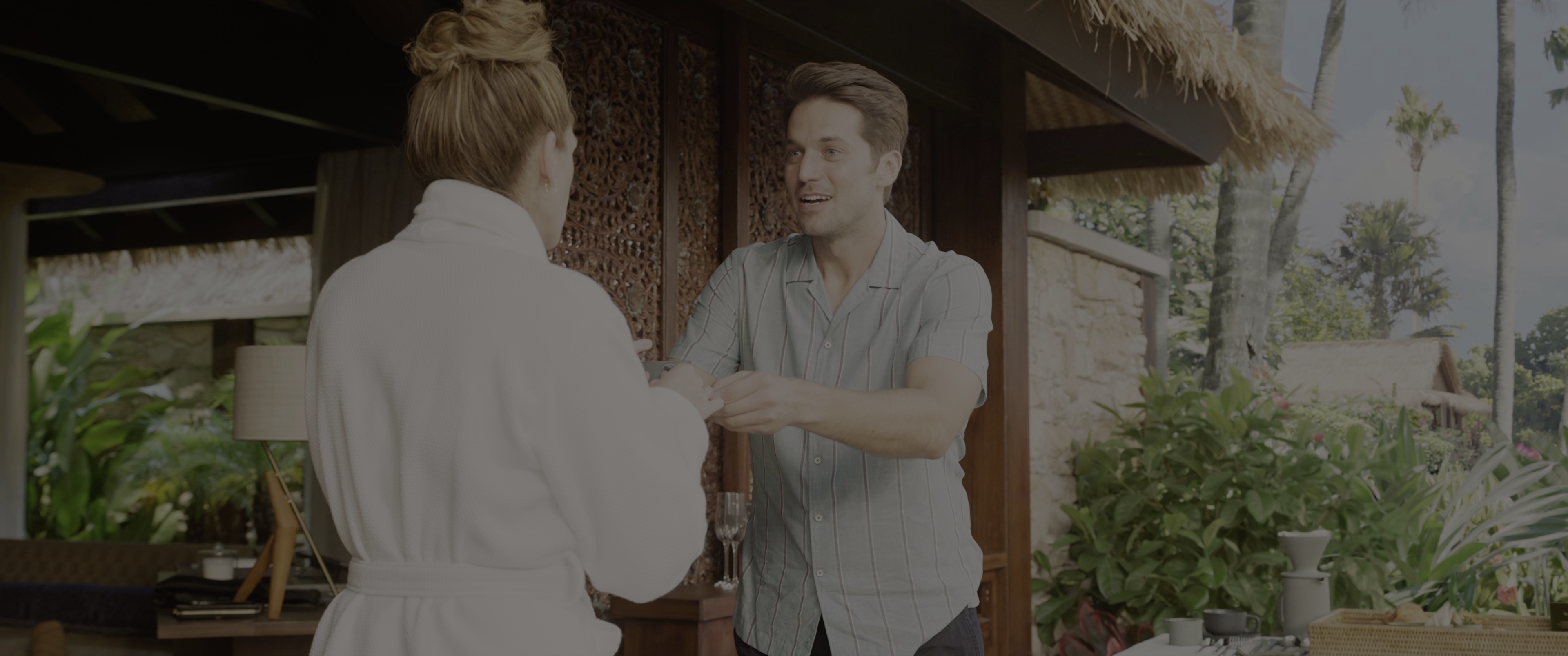 天堂门票 [简繁英字幕].Ticket.to.Paradise.2022.BluRay.2160p.TrueHD7.1.Atmos.HDR.x265.10bit-DreamHD 10.82GB-6.png