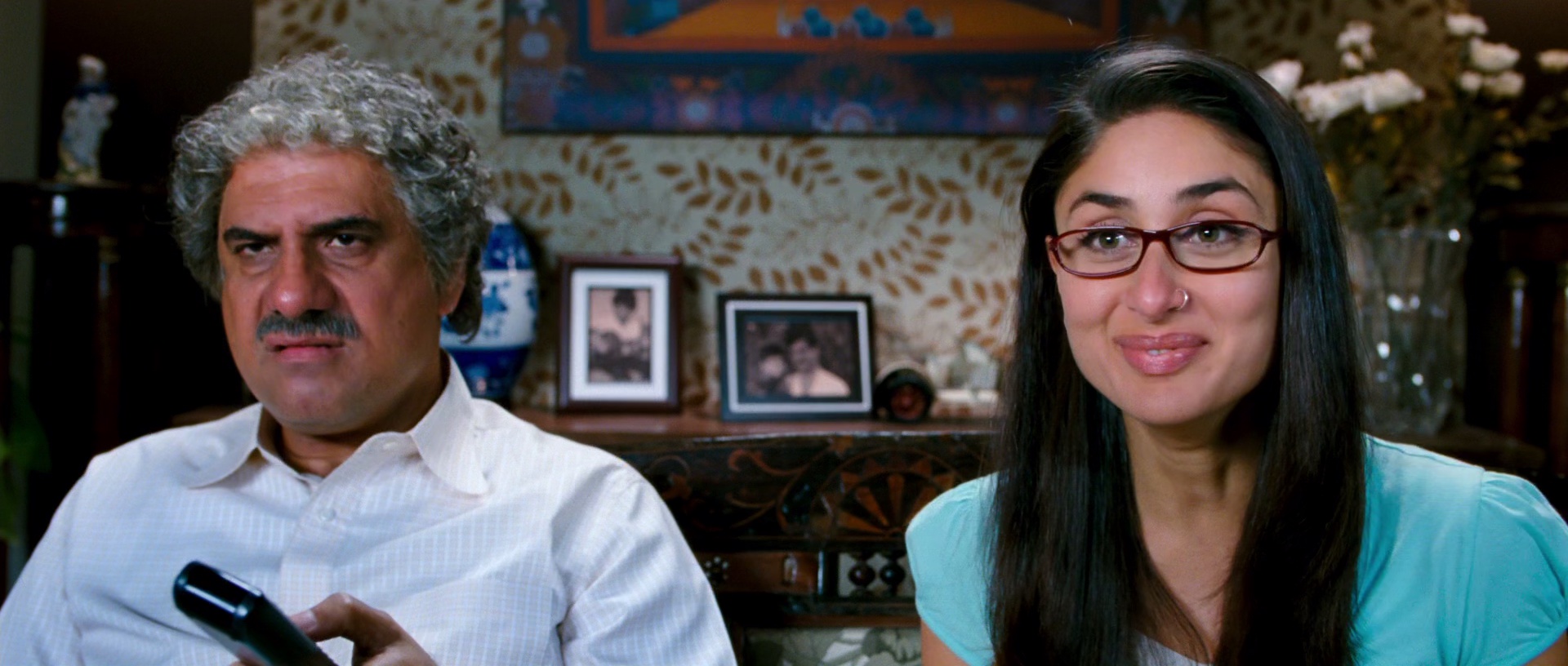 三傻大闹宝莱坞 [国英多音轨/特效中文字幕].3.Idiots.2009.Bluray.1080p.DTS-HDMA5.1.x265.10bit-DreamHD 14.98GB-4.png