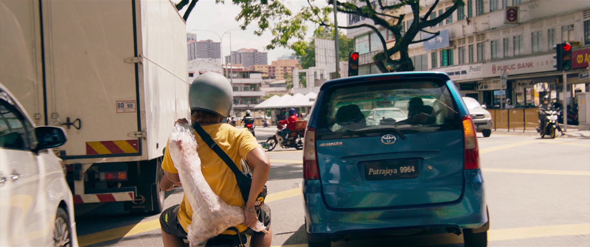 富都青年 [国语配音/中文字幕].Abang.Adik.2023.Bluray.1080p.DTS-HDMA5.1.x264-DreamHD 12.59GB-2.png