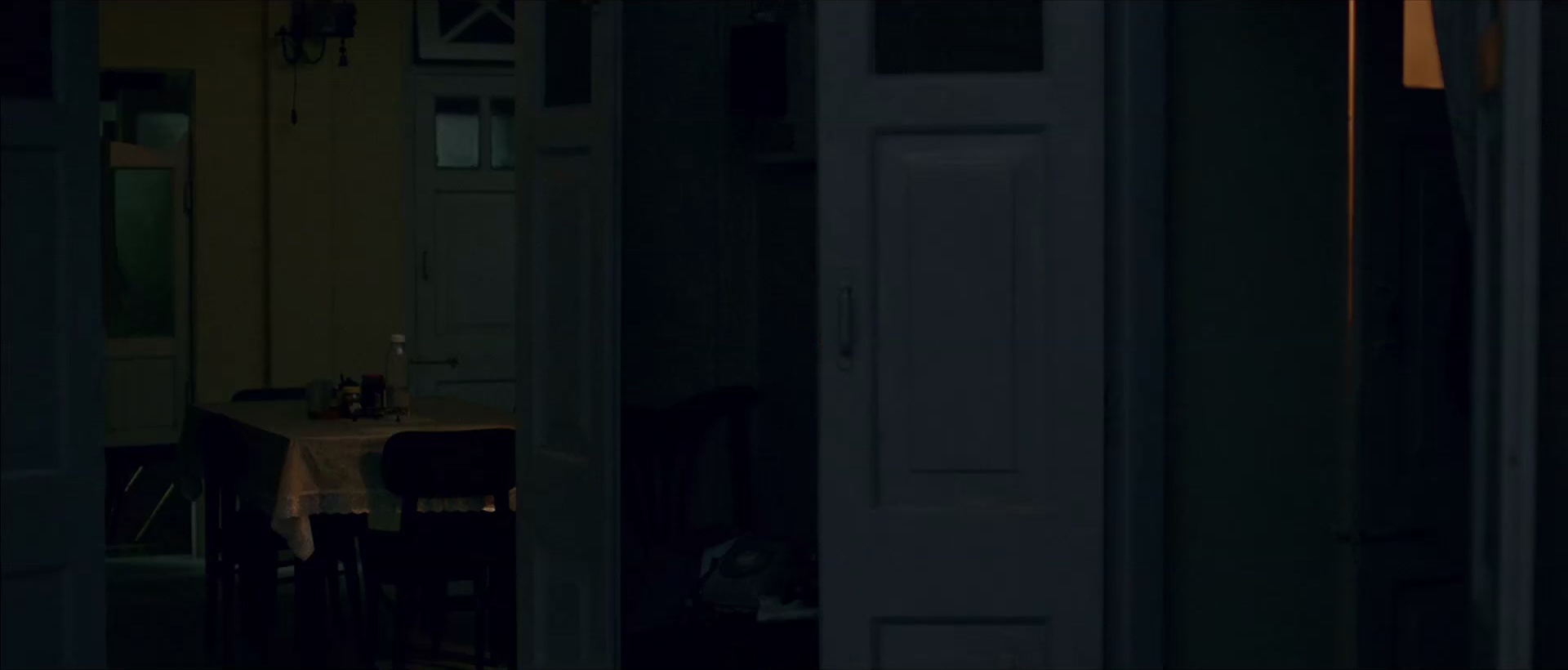 空中撤离 [简繁英字幕].Airlift.2016.BluRay.1080p.DTS-HDMA7.1.x265.10bit-DreamHD 9.74GB-6.png