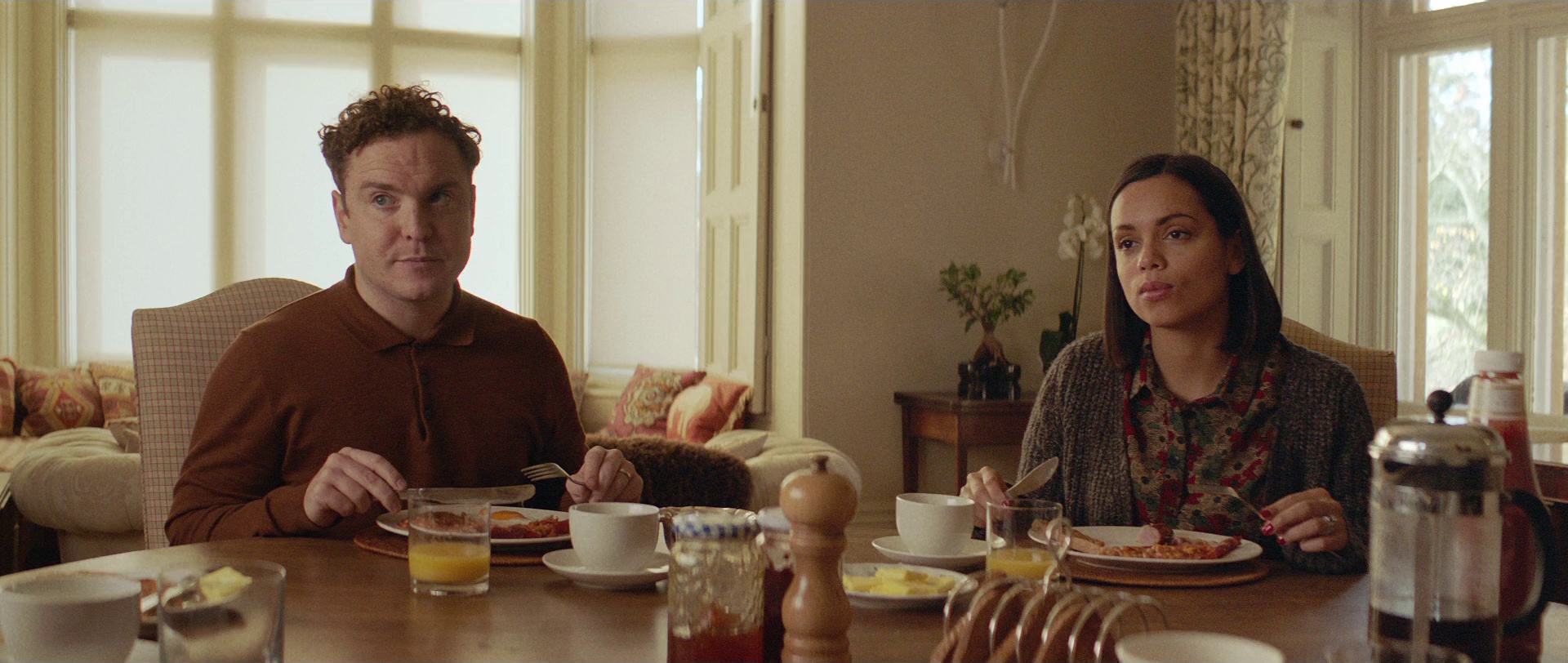 我的朋友都恨我 [中文字幕].All.My.Friends.Hate.Me.2021.1080p.BluRay.DTS-HD.MA.5.1.x264-DreamHD 13.36GB-4.png