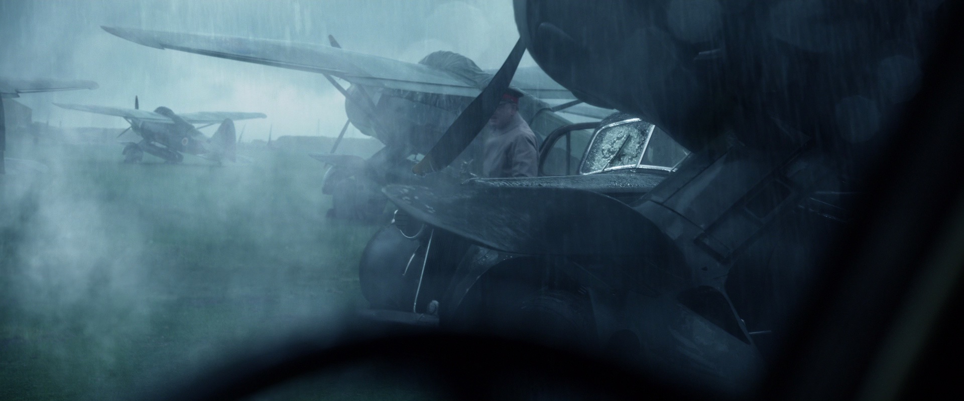 间谍同盟 [国英多音轨/特效中文字幕].Allied.2016.Bluray.1080p.DTS-HDMA5.1.x265.10bit-DreamHD 9.99GB-7.png