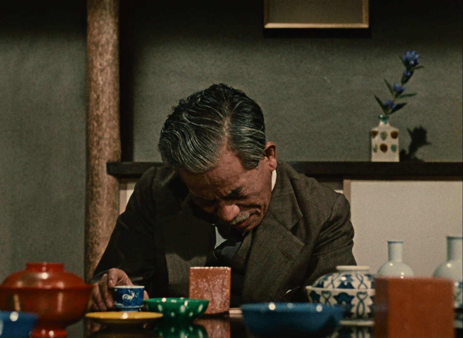 秋刀鱼之味 [中文字幕].An.Autumn.Afternoon.1962.CC.BluRay.1080p.LPCM.1.0.x264-DreamHD 15.01GB-5.png