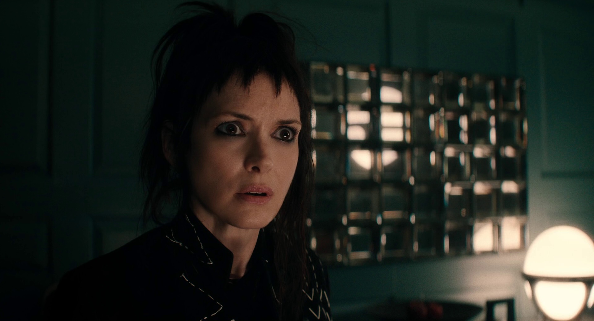 怪奇大法师 [简繁英字幕].Beetlejuice.Beetlejuice.2024.BluRay.1080p.TrueHD7.1.x264-DreamHD 12.49GB-5.png