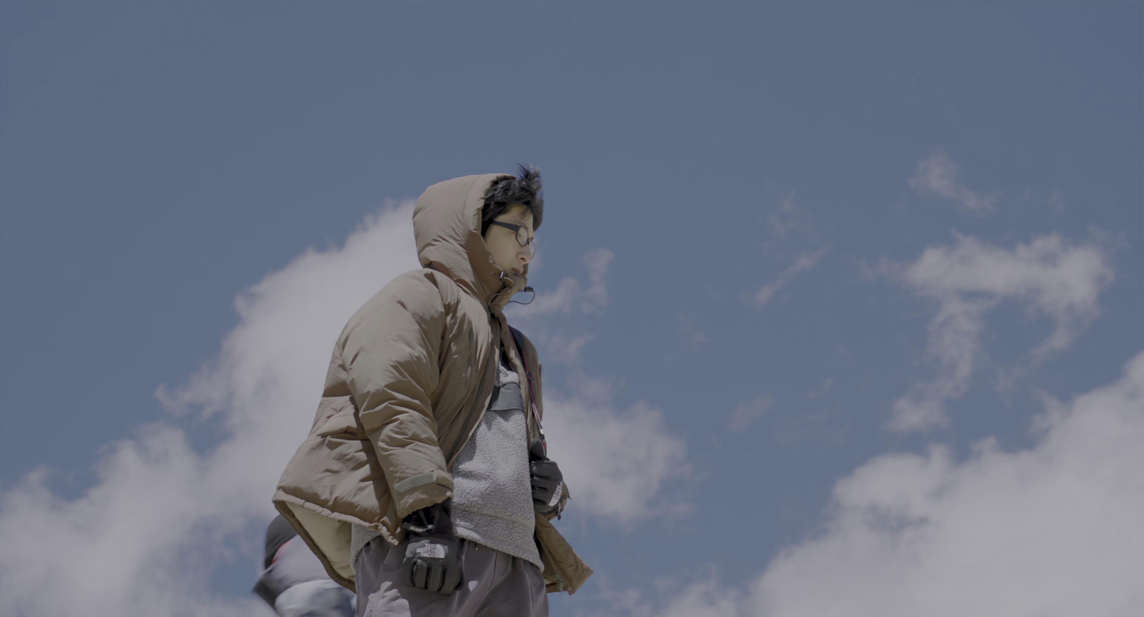 藏地情书 [国语配音/中文字幕].Enjoy.Your.Journey.2026.2160p.WEB-DL.H265.HDR.DDP5.1-QuickIO 6.98GB-4.png