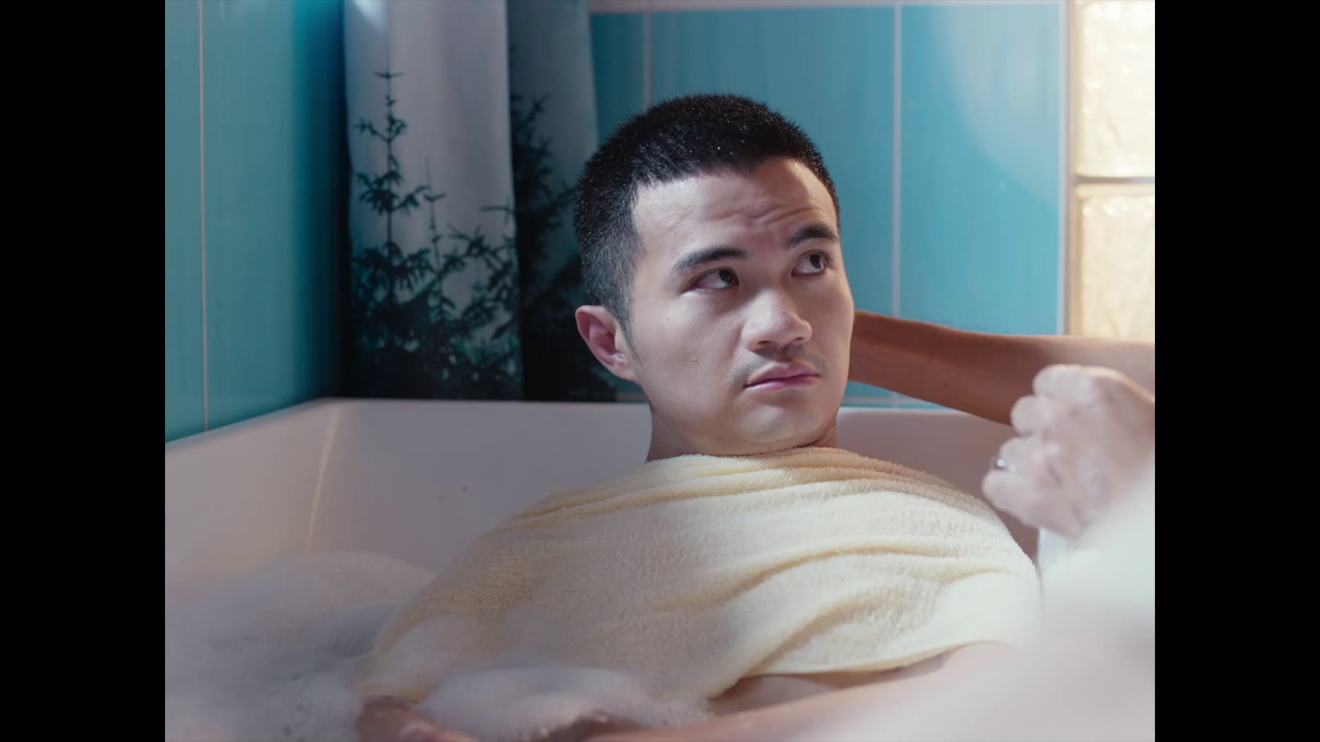 青春梦 [国语配音/中文字幕].Damp.2025.1080p.CATCHPLAY.WEB-DL.H264.AAC-QuickIO 0.34GB-5.png