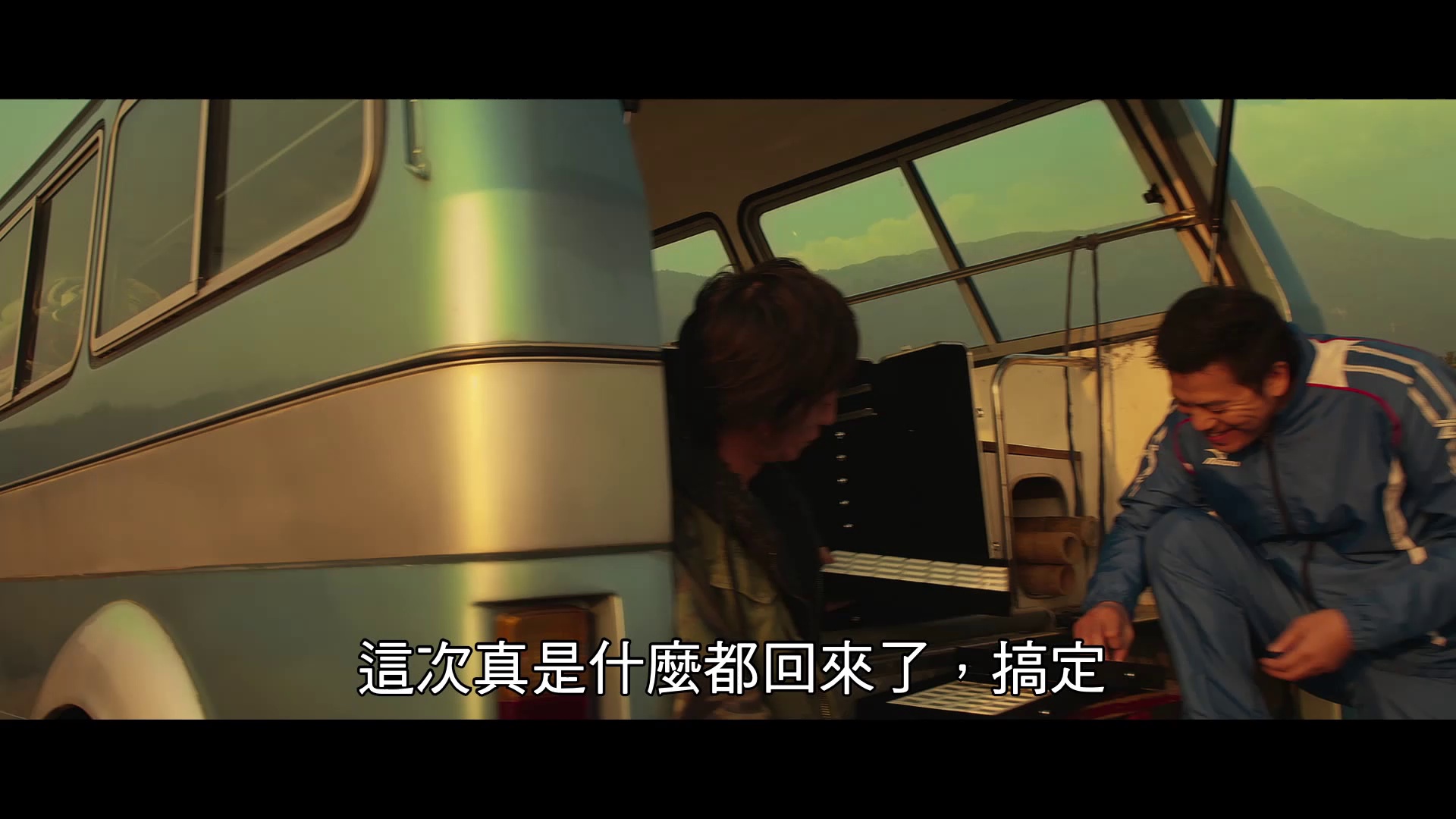 魔警 [国语配音/中文字幕].That.Demon.Within.2014.1080p.CATCHPLAY.WEB-DL.H264.AAC-QuickIO 3.21GB-3.png