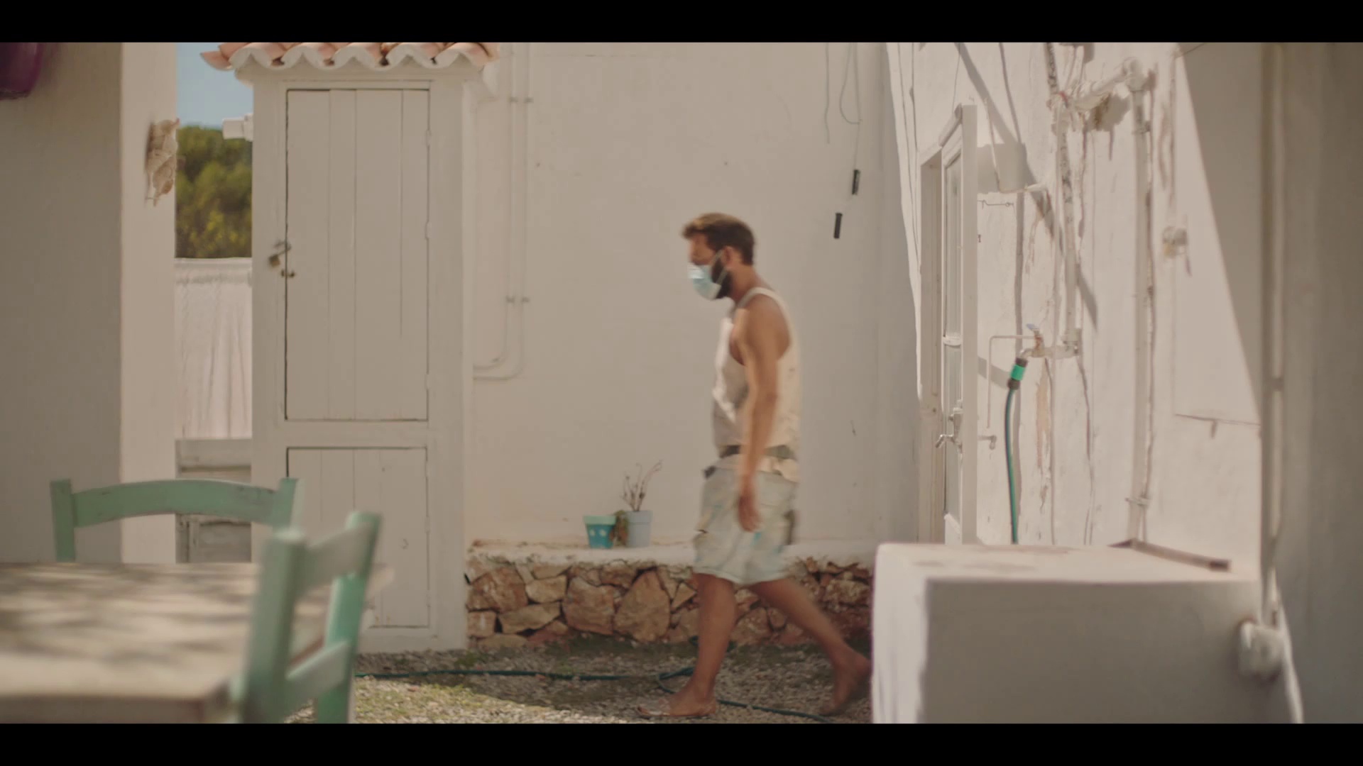 伊比萨情缘 [中文字幕].Ibiza.Blue.2023.1080p.CATCHPLAY.WEB-DL.H264.AAC-QuickIO 3.10GB-2.png