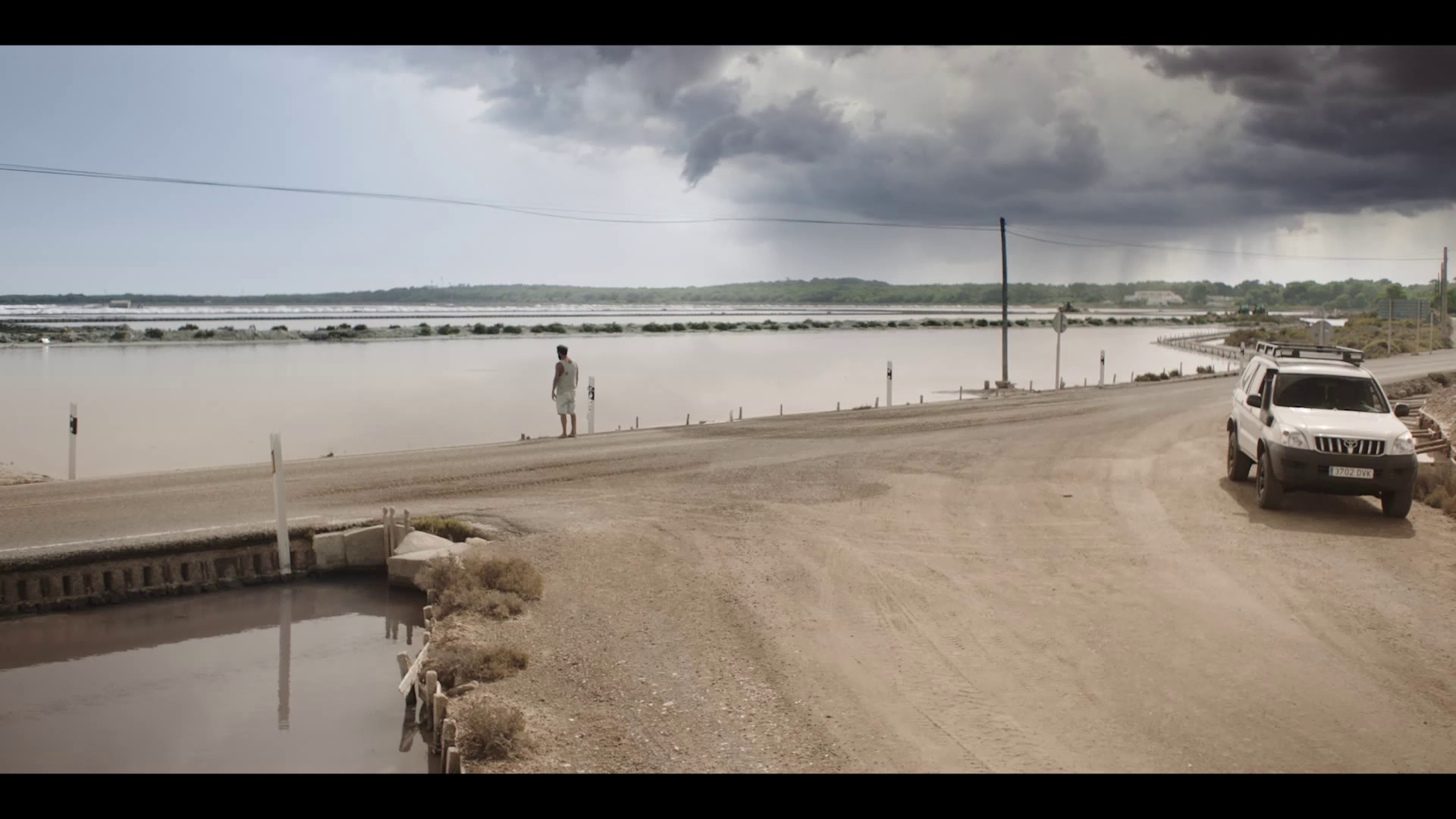 伊比萨情缘 [中文字幕].Ibiza.Blue.2023.1080p.CATCHPLAY.WEB-DL.H264.AAC-QuickIO 3.10GB-7.png