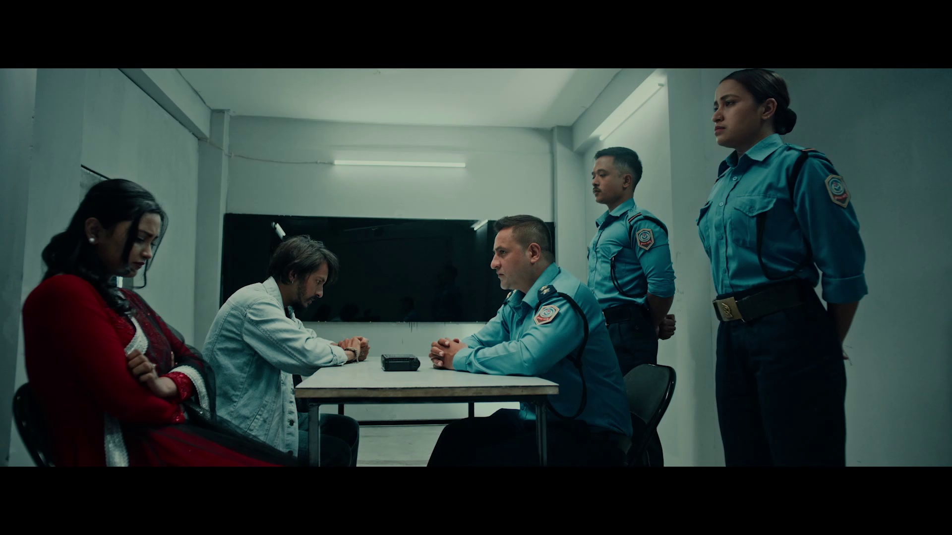 绝命喜马拉雅 [中文字幕].Antim.Sanskar.The.Last.Ritual.2023.1080p.CATCHPLAY.WEB-DL.H264.AAC-QuickIO 3.56GB-7.png