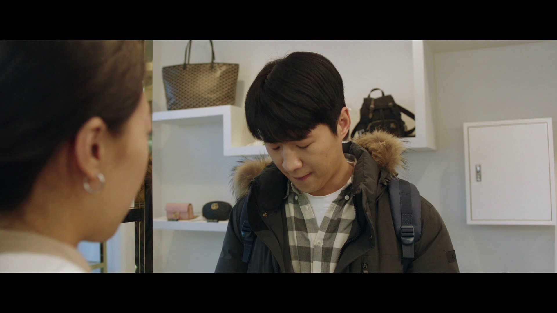 金牌高手 [中文字幕].Honest.People.2023.1080p.CATCHPLAY.WEB-DL.H264.AAC-QuickIO 2.27GB-2.png