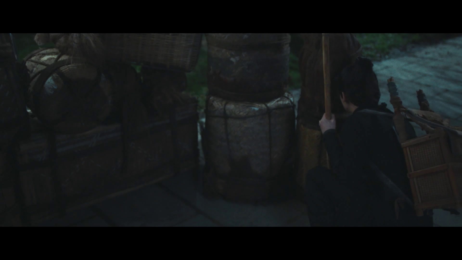 这个大侠有点怂 [国语配音/中文字幕].This.Hero.is.a.Bit.Timid.2024.1080p.CATCHPLAY.WEB-DL.H264.AAC-QuickIO 2.32GB-4.png