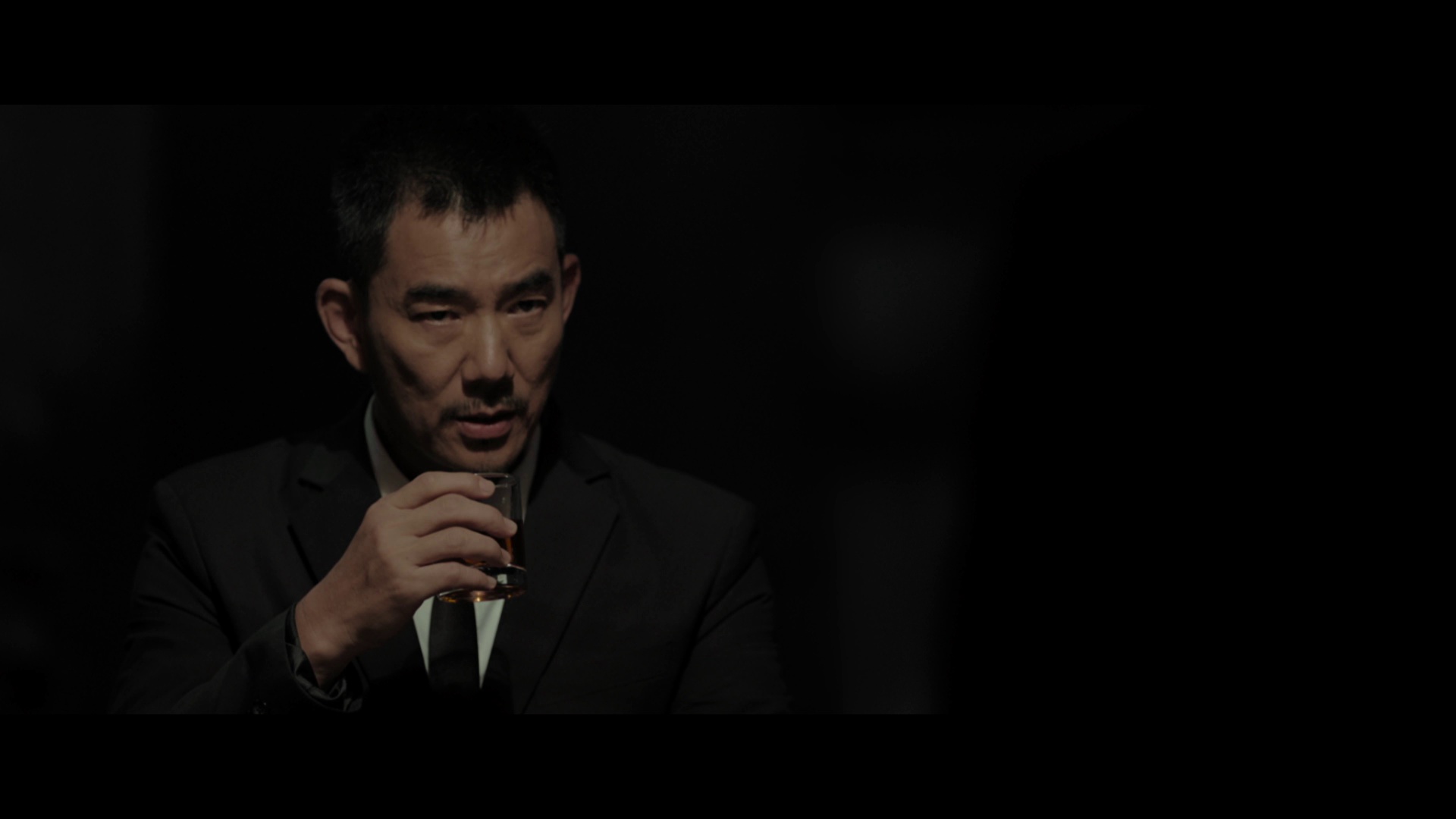 风林火山 [国粤语配音/中文字幕].Sons.of.the.Neon.Night.2025.1080p.WEB-DL.H264.AAC-QuickIO 8.37GB-5.png