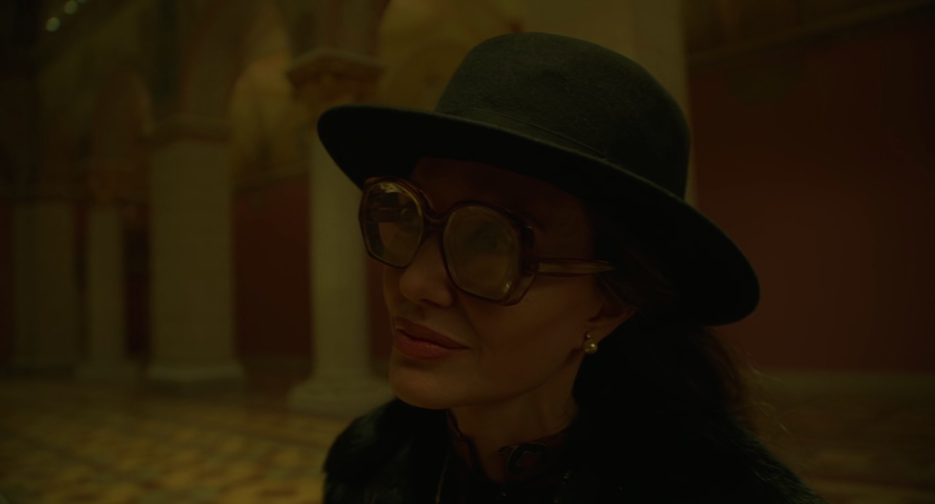 玛丽亚·卡拉斯 [简繁英字幕].Maria.2024.Bluray.1080p.DTS-HDMA5.1.x265.10bit-DreamHD 8.55GB-4.png