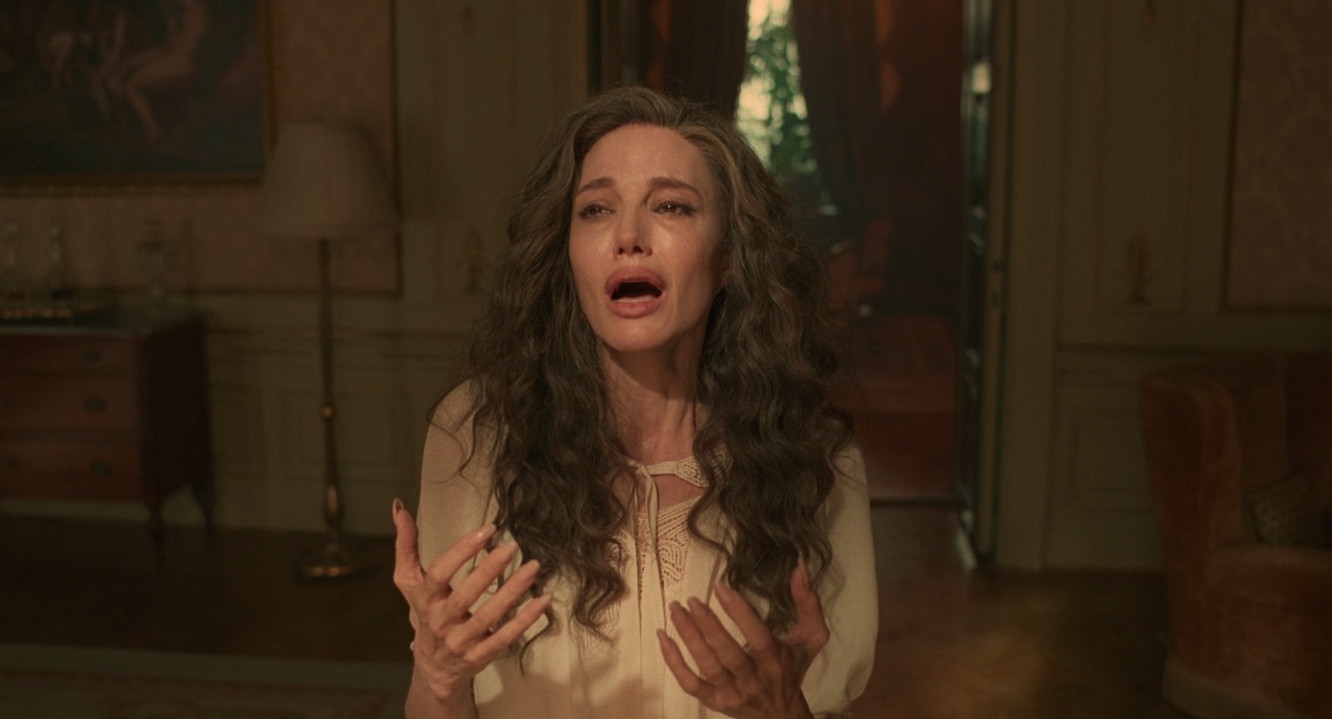 玛丽亚·卡拉斯 [简繁英字幕].Maria.2024.Bluray.1080p.DTS-HDMA5.1.x265.10bit-DreamHD 8.55GB-7.png