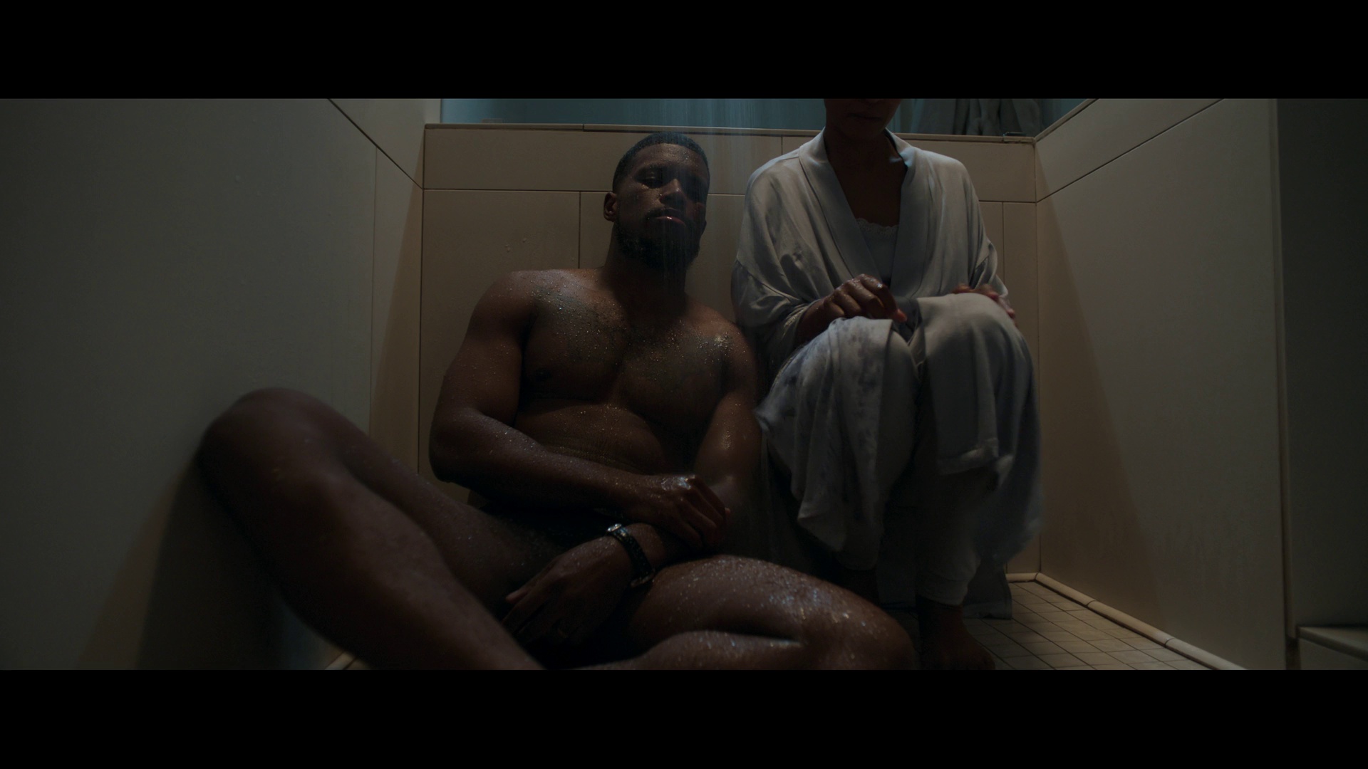 180度 [简繁英字幕].2026.1080p.NF.WEB-DL.DDP5.1.H264-PandaQT 3.63GB-4.png